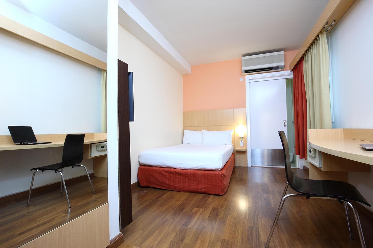 ibis Buenos Aires Obelisco: hotel room