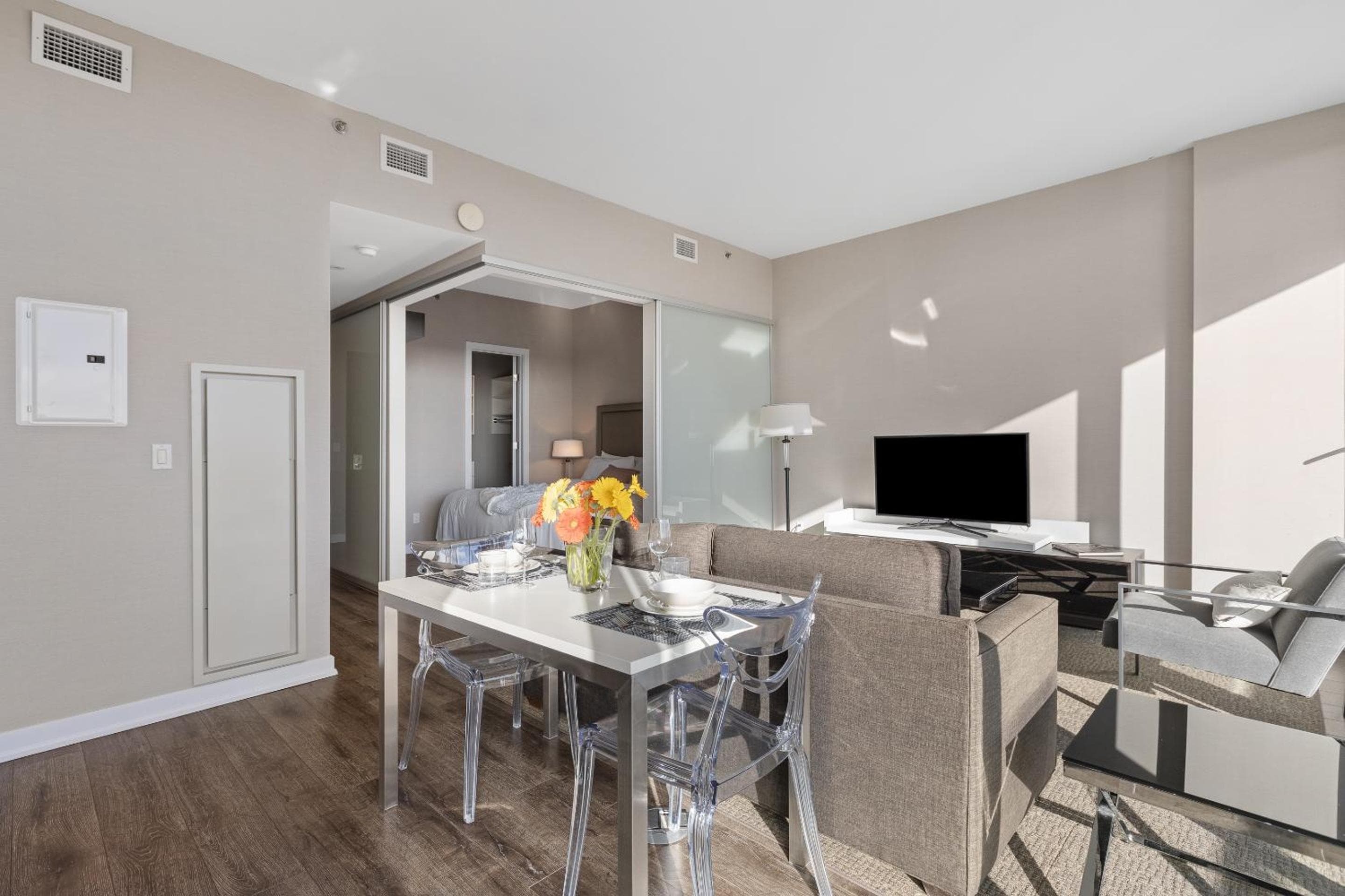 SOHO Residences Lisgar