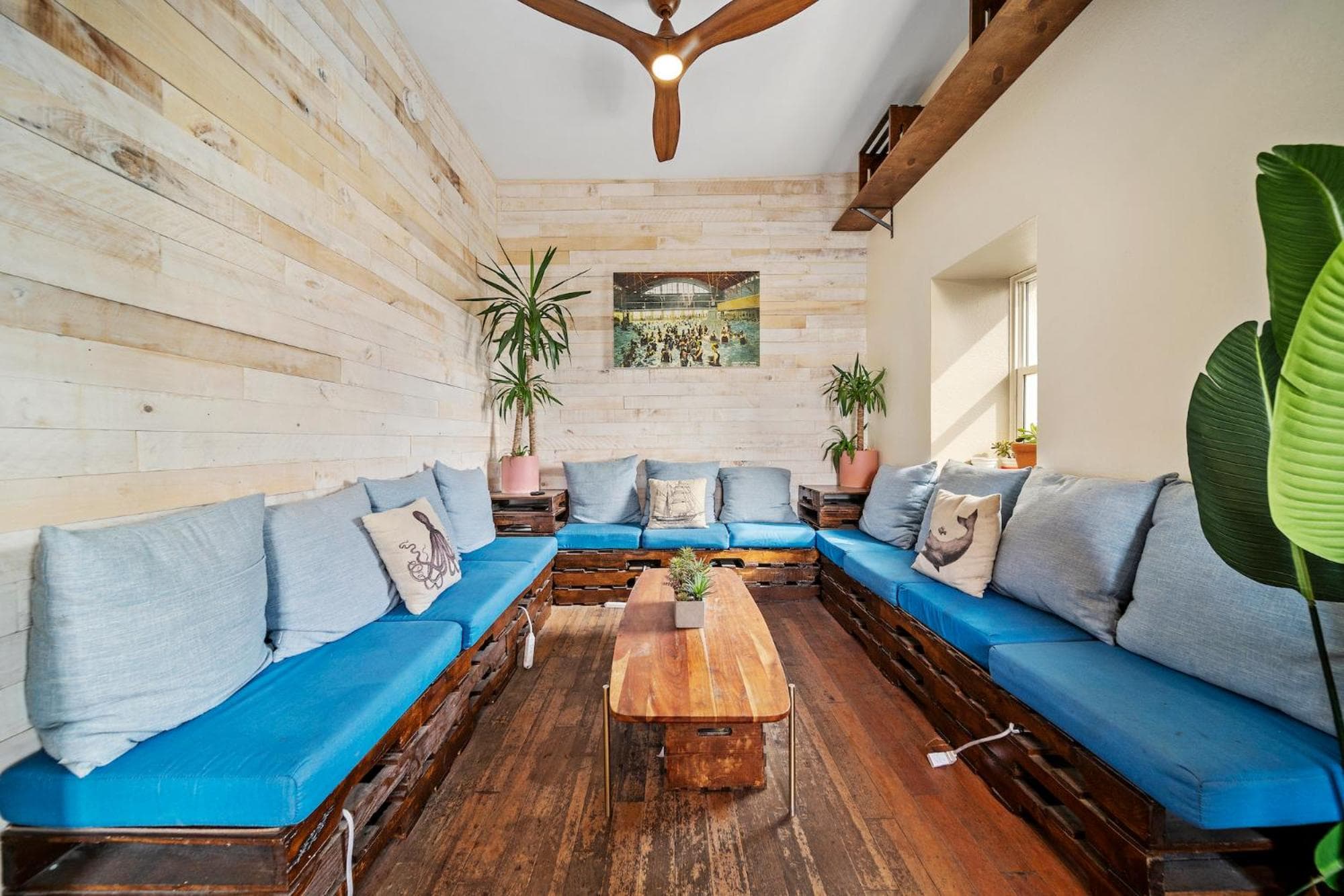 Samesun Venice Beach Hotel & Hostel: lounge