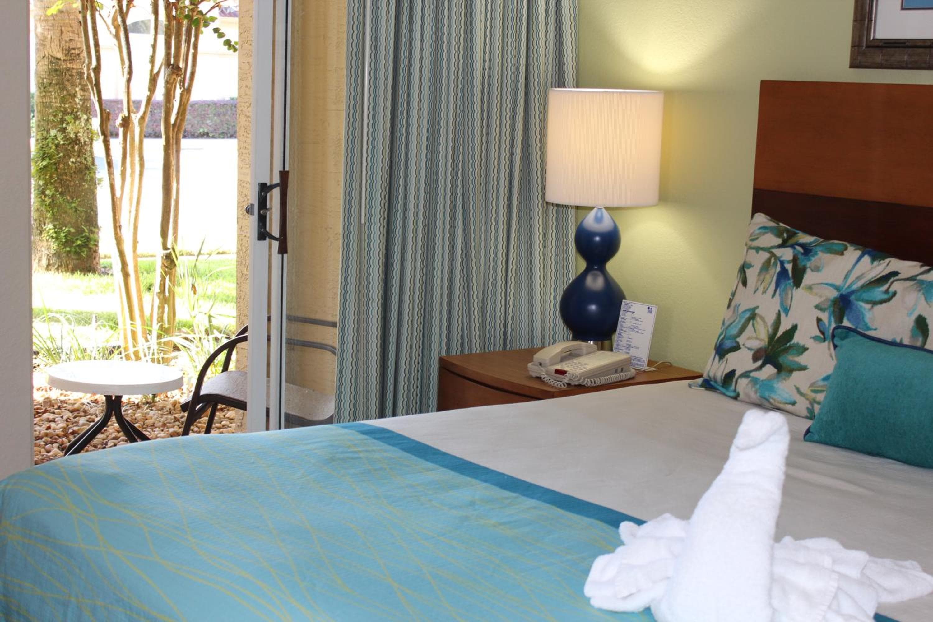 Blue Tree Resort at Lake Buena Vista: hotel room