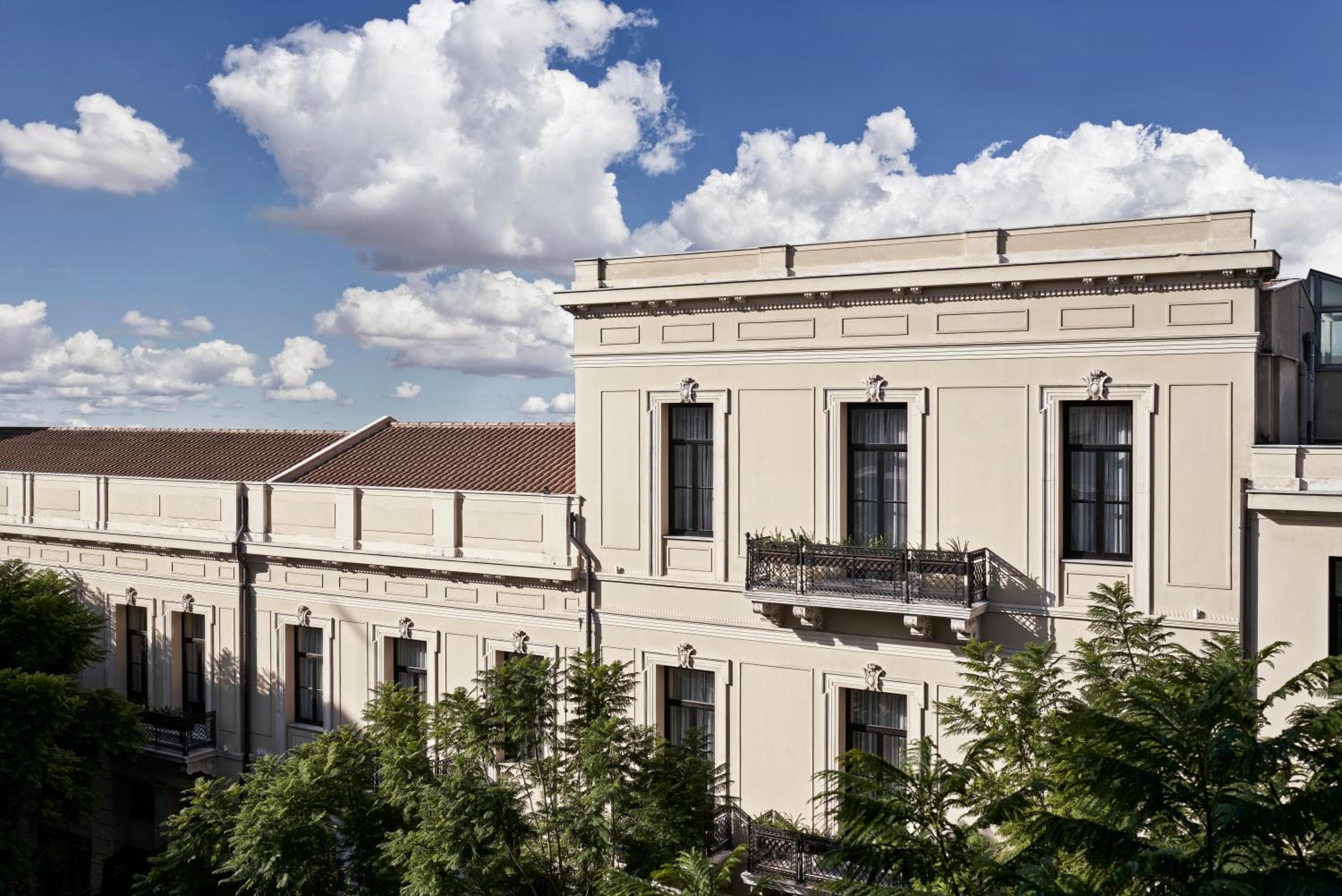 NLH MONASTIRAKI - Neighborhood Lifestyle Hotels: building