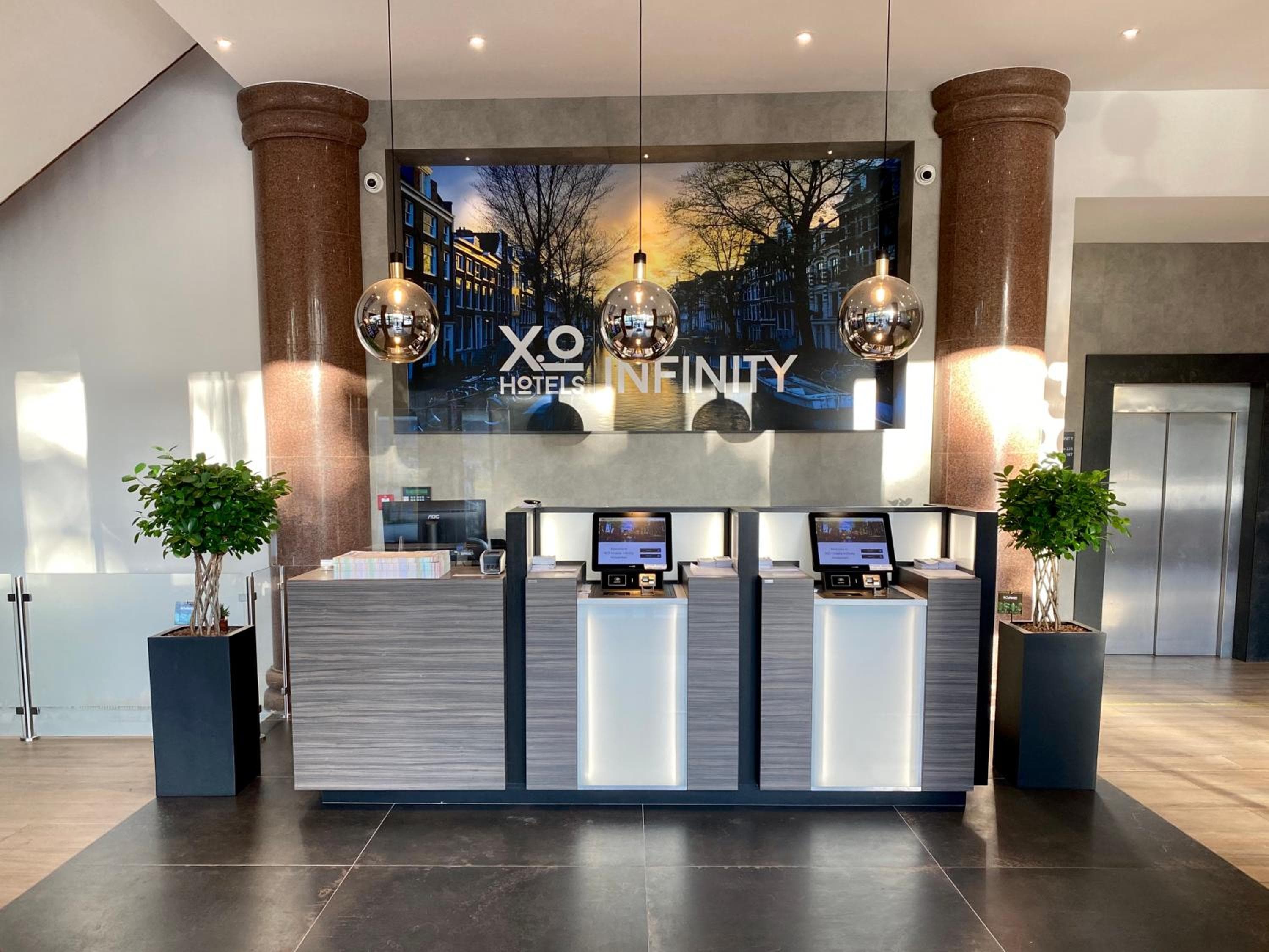 XO Hotels Infinity