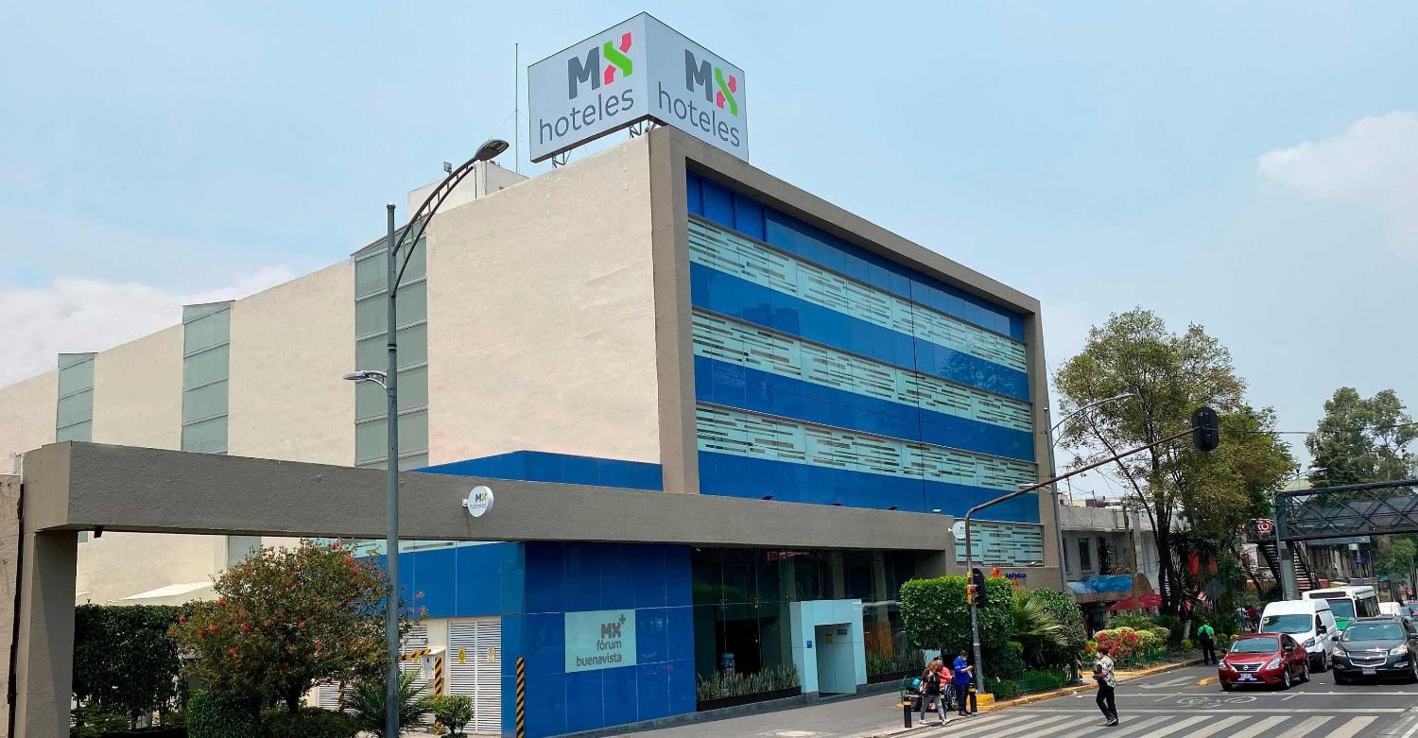 Hotel MX forum buenavista CDMX, Trademark by Wyndham: building