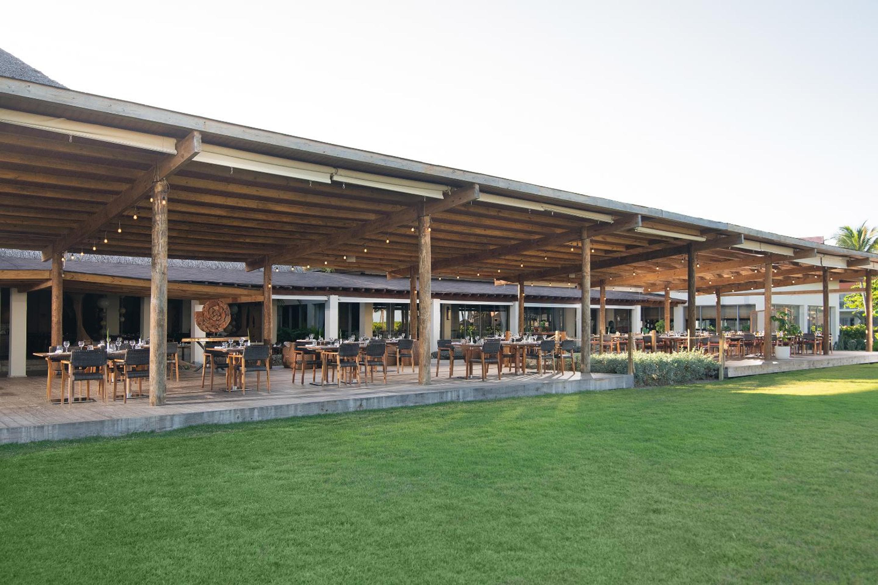 Dreams Onyx Resort & Spa - All Inclusive: dining
