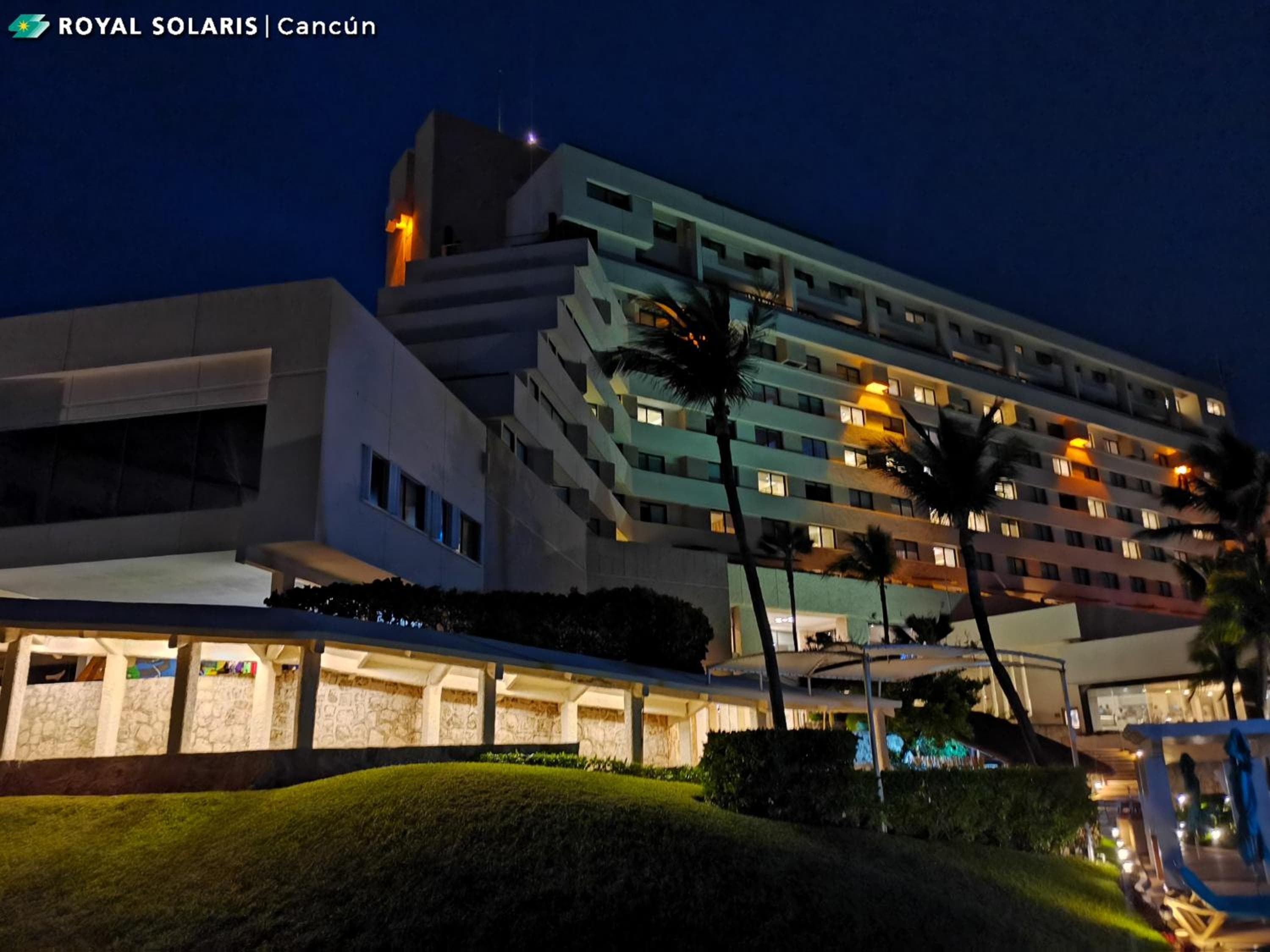 Royal Solaris Cancun - All Inclusive: building