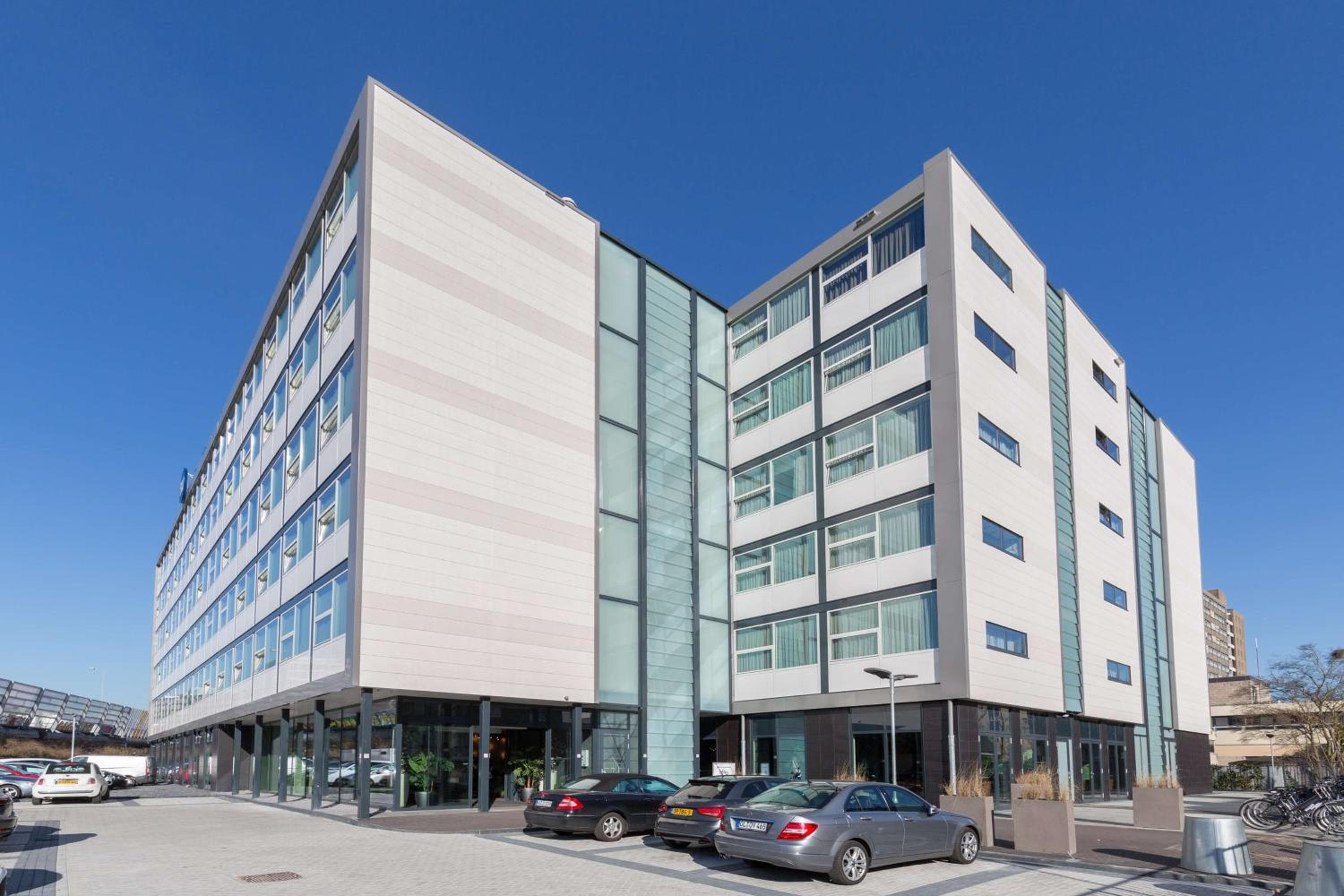 Best Western Amsterdam: building