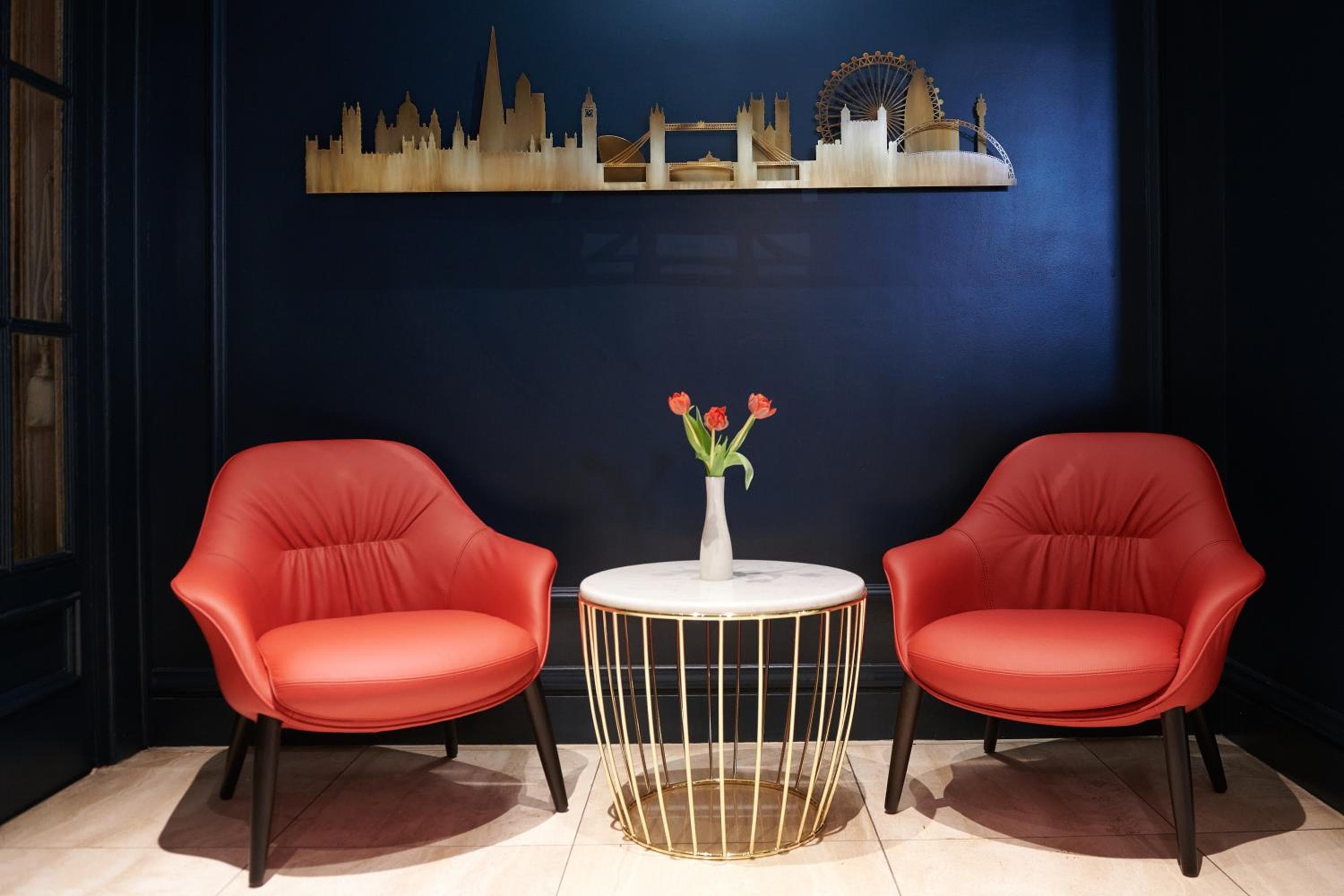 The Dilly: hotel reception