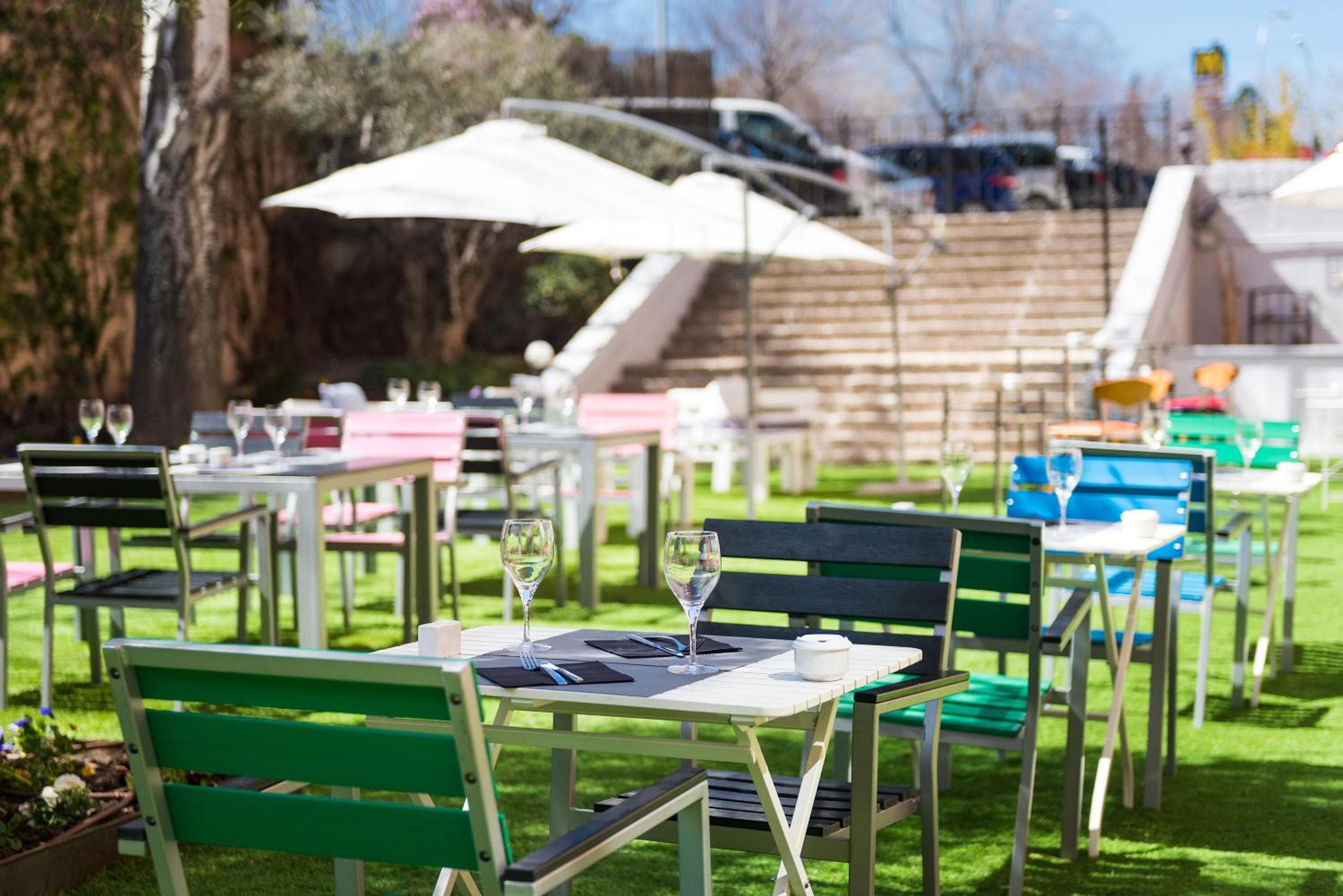 Madrid Alameda Aeropuerto by Meliá: dining