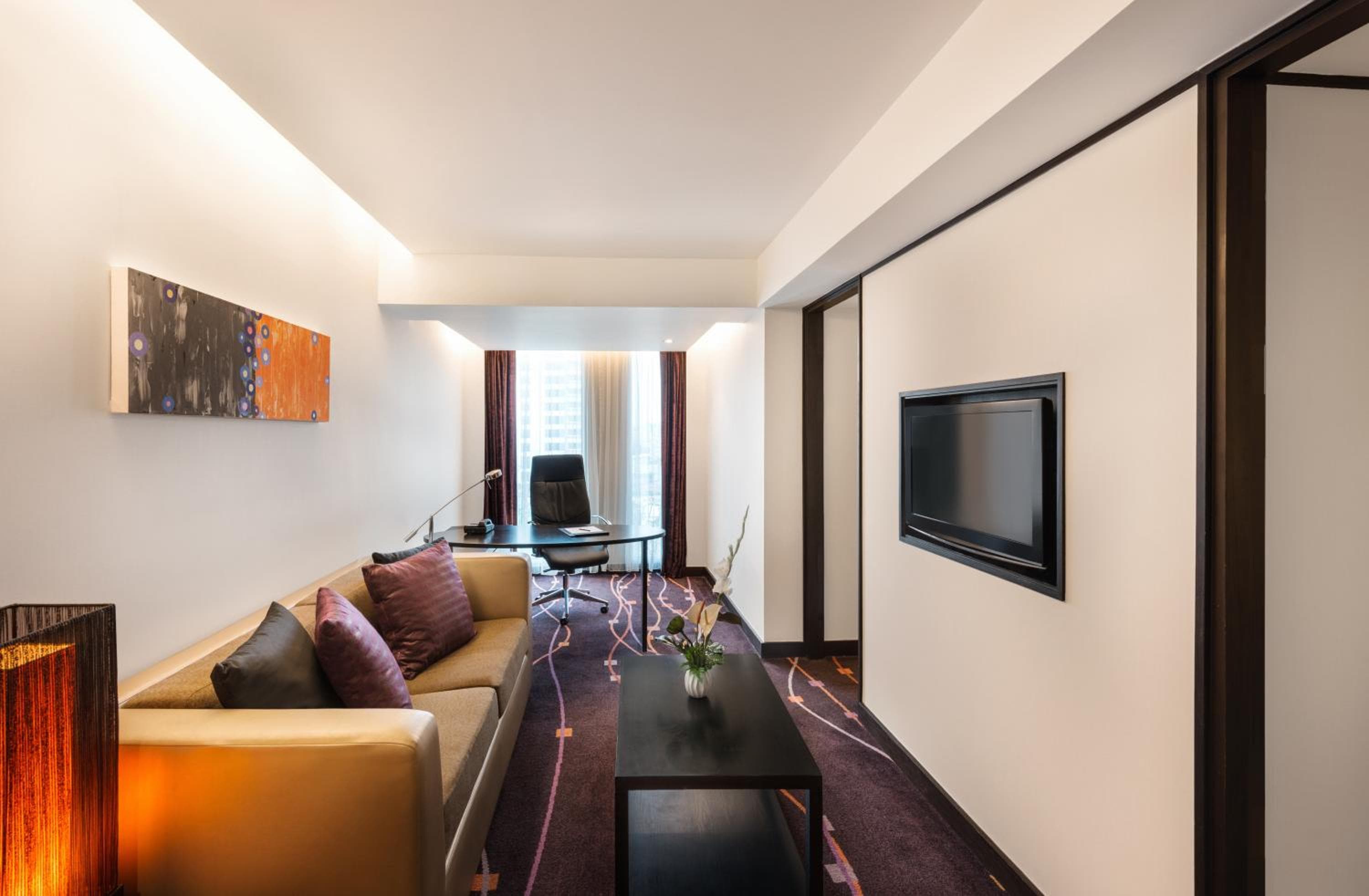 Radisson Suites Bangkok Sukhumvit