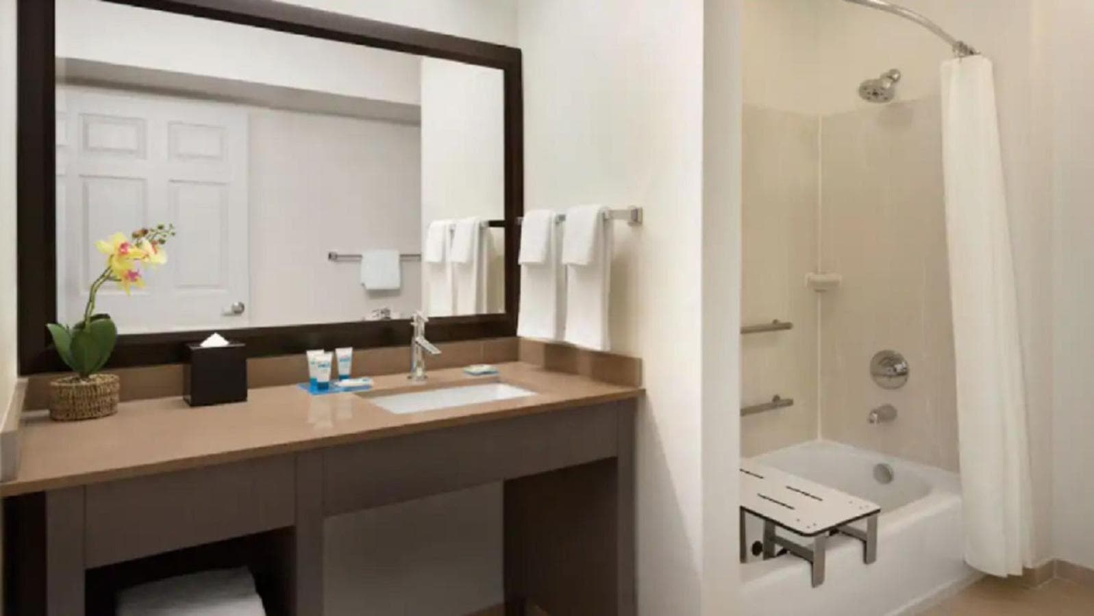 Hyatt House Miami Airport