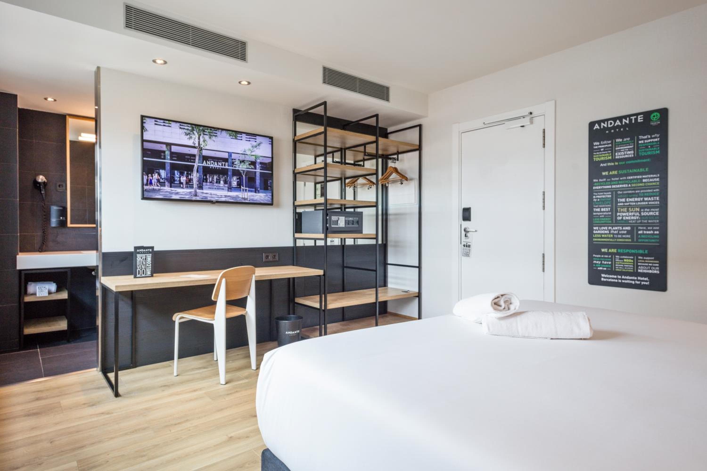 Andante Drassanes: hotel room