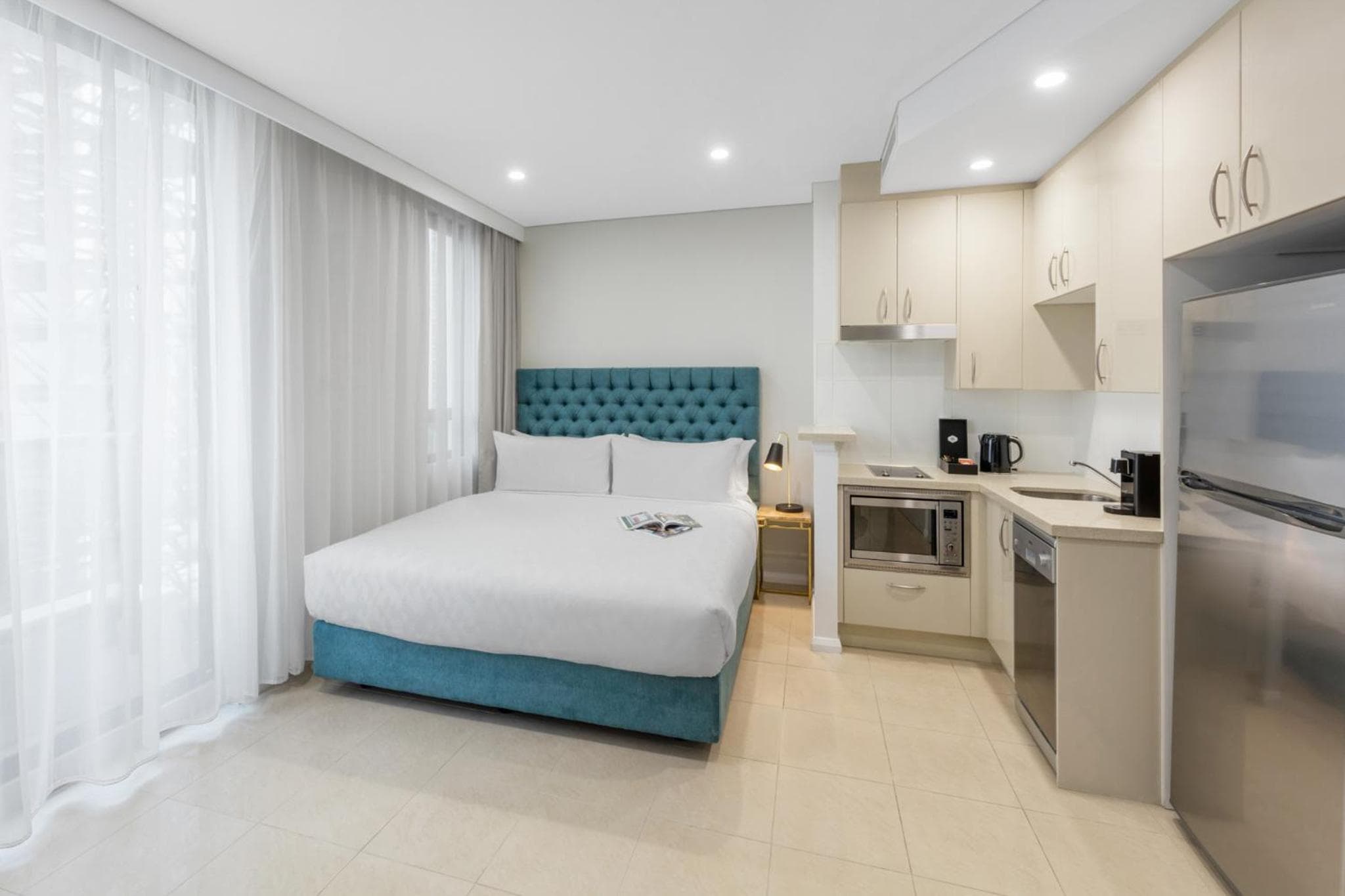 Meriton Suites Pitt Street, Sydney