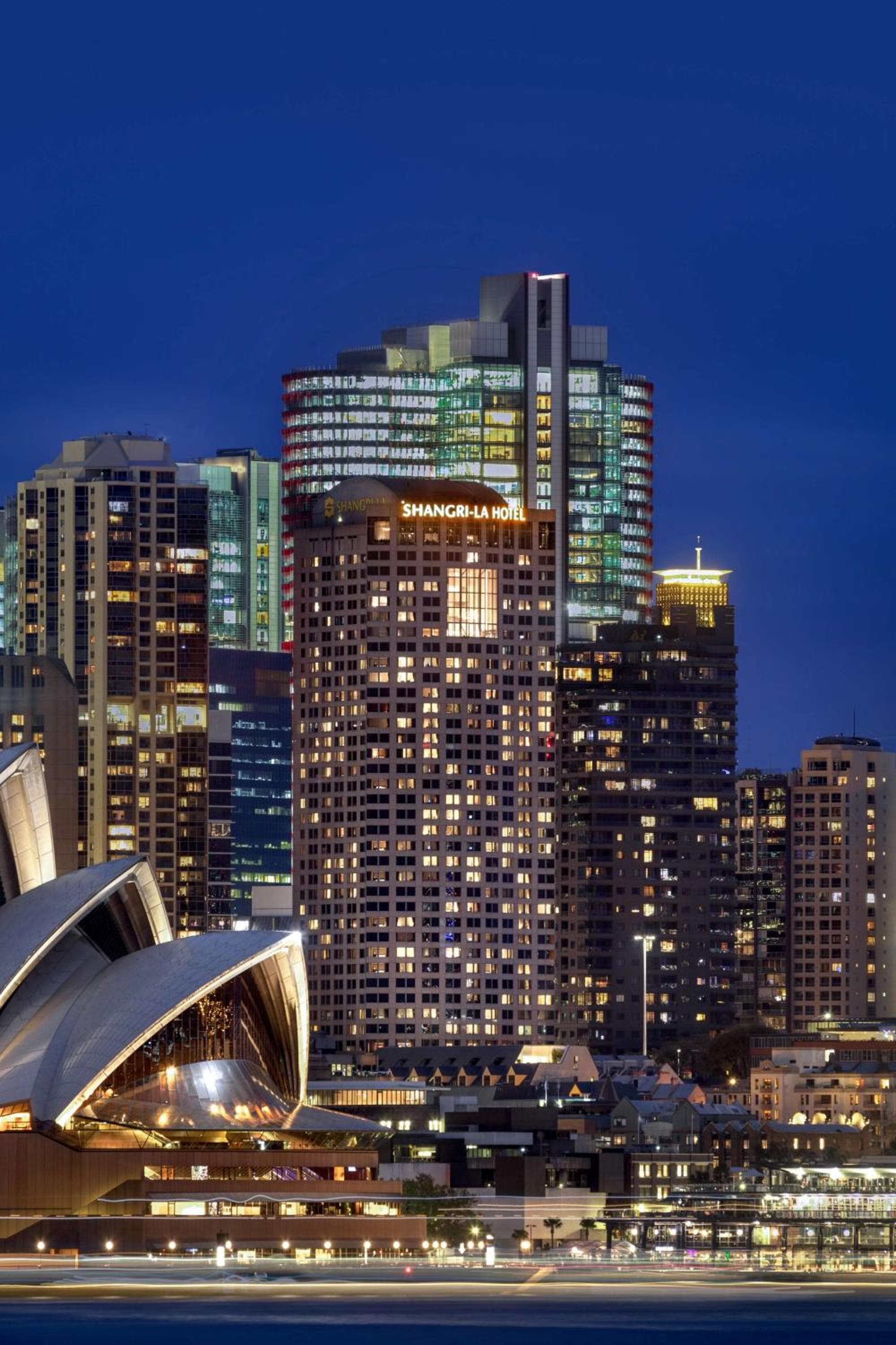 Shangri-La Sydney: building