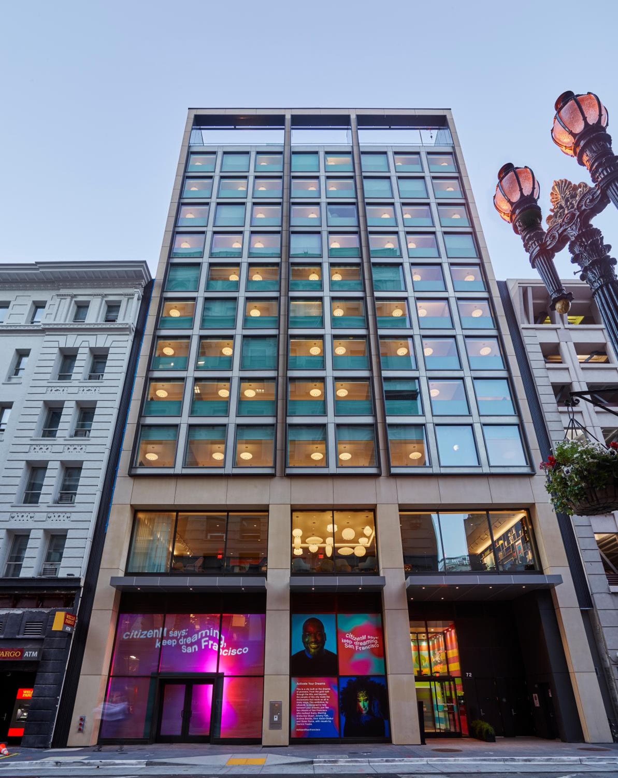 citizenM San Francisco Union Square: building