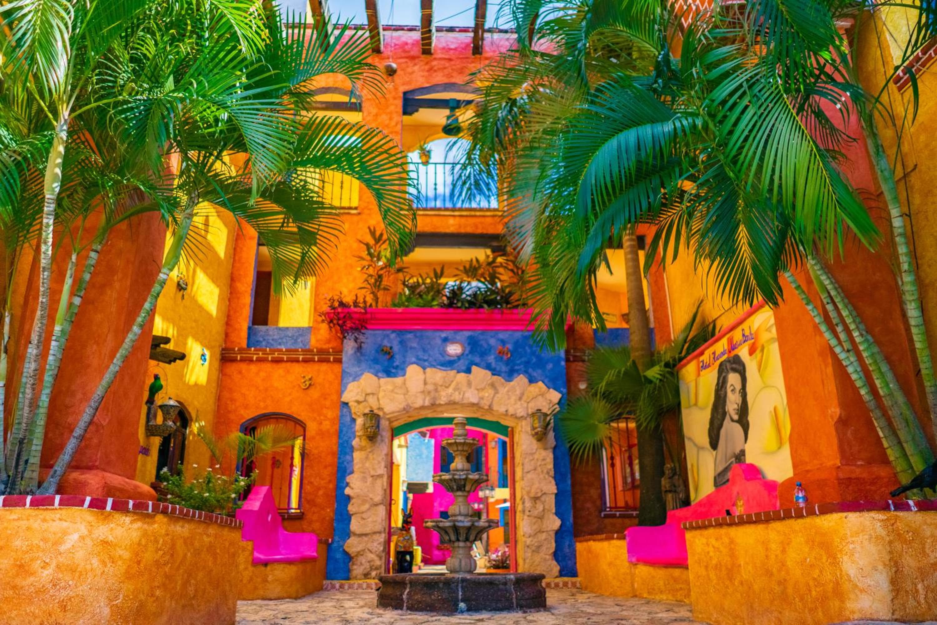 Hacienda Maria Bonita Hotel: building