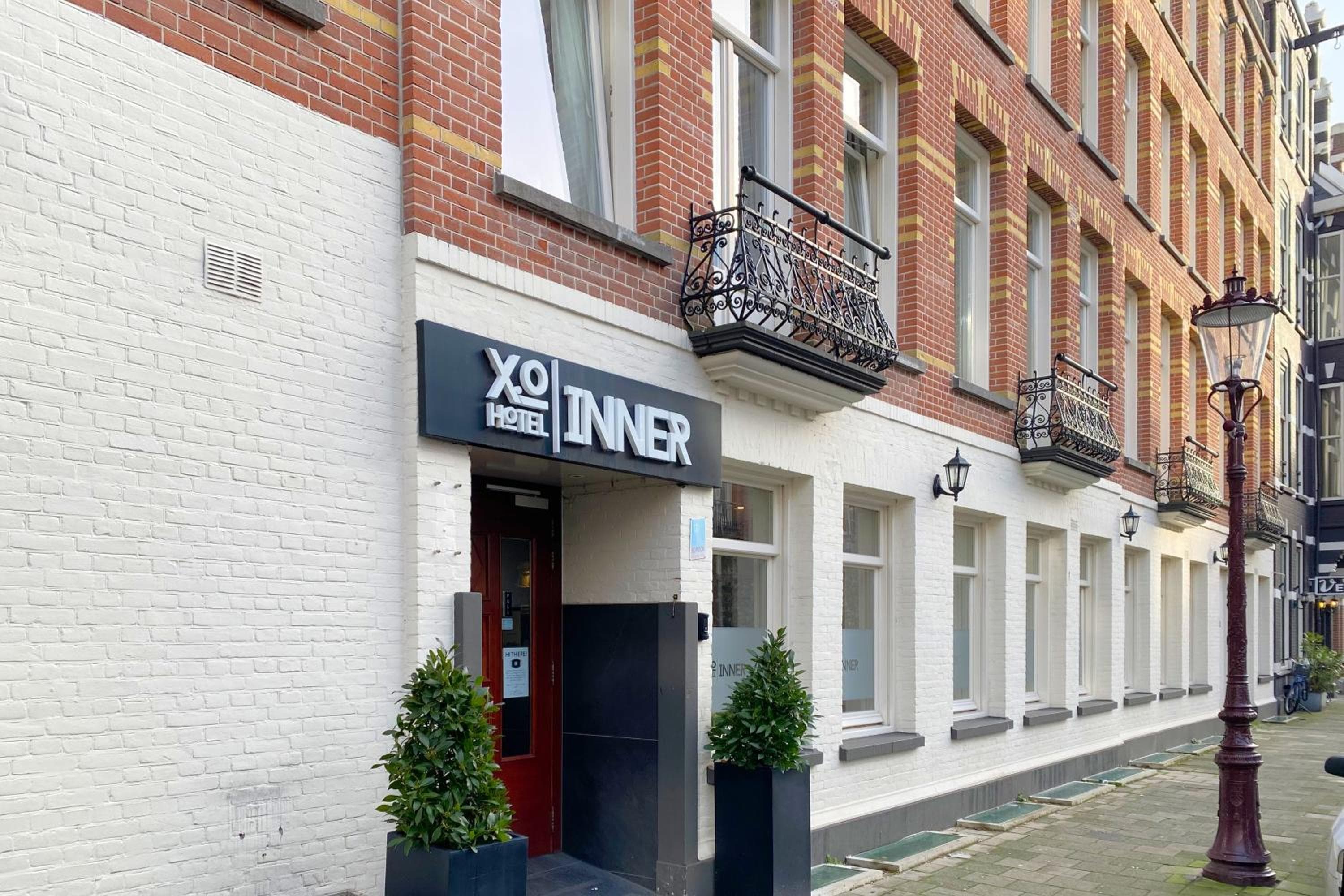 XO Hotel Inner: building