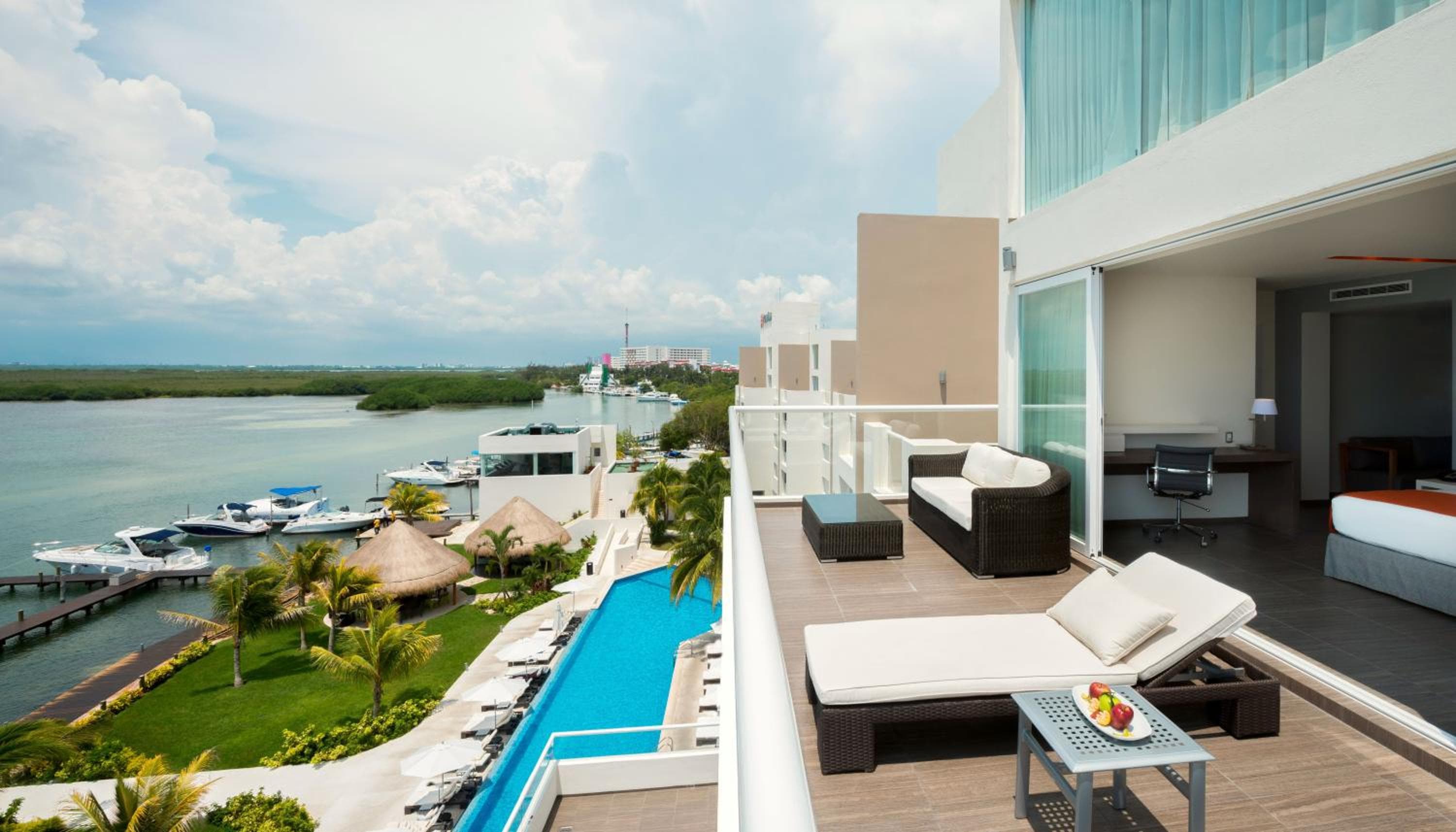 Real Inn Cancún