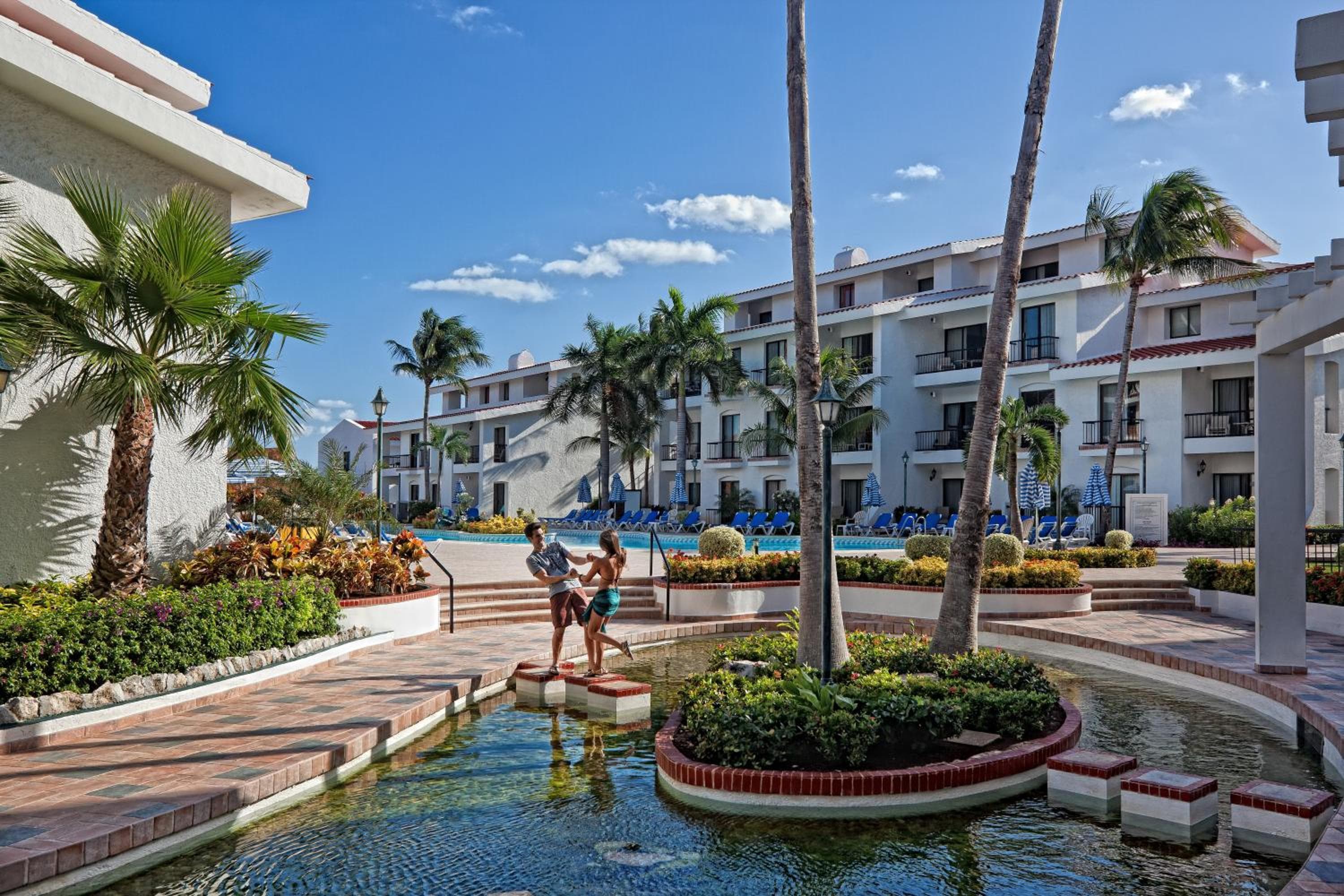 Holiday Inn Club Vacations The Royal Cancun All Inclusive
