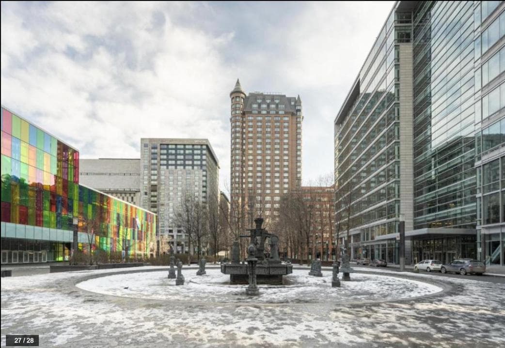 Bakan- Quartier des Congres, Convention District: building