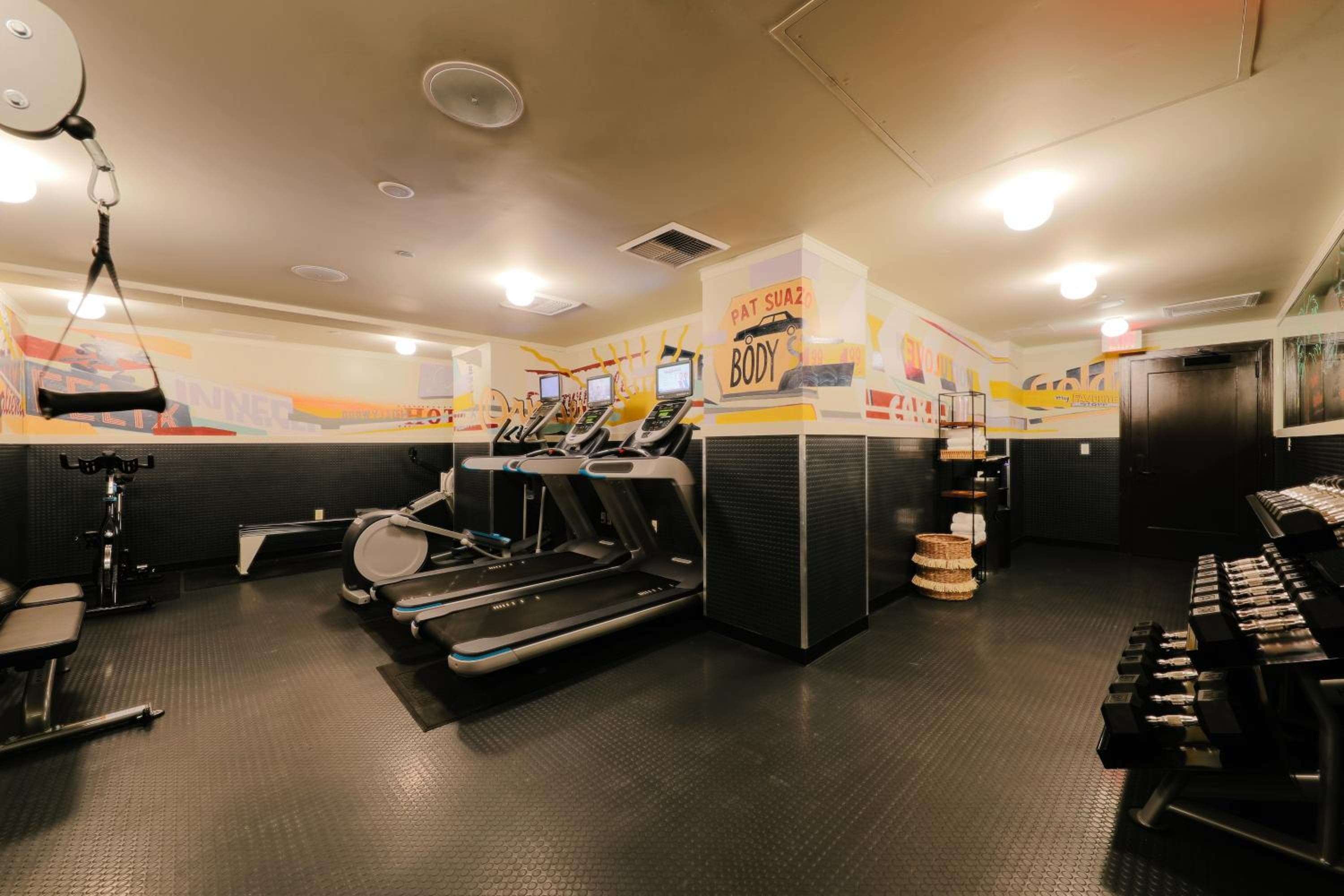 Freehand Los Angeles: activities & amenities