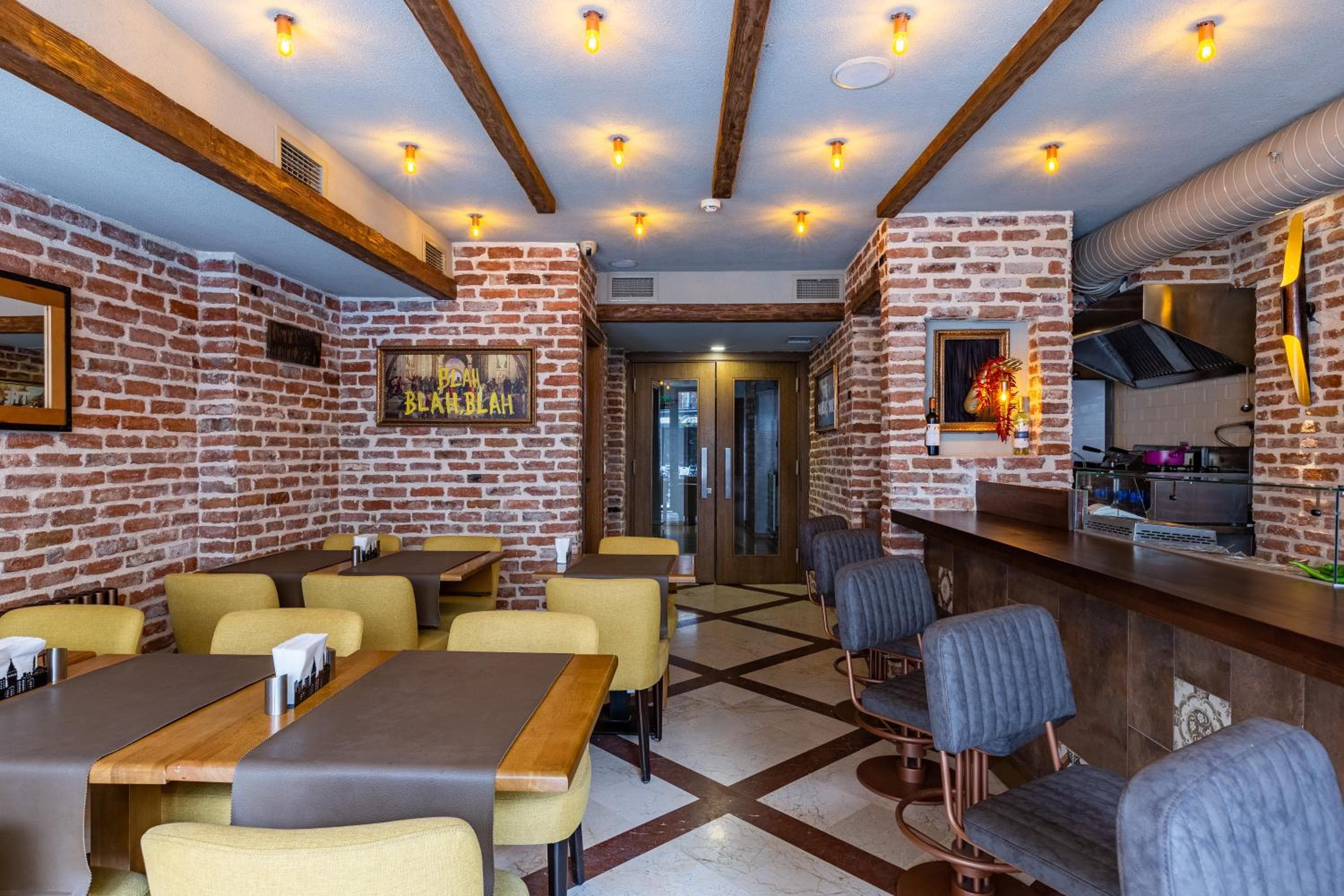 Seraglio Hotel & Suites: dining