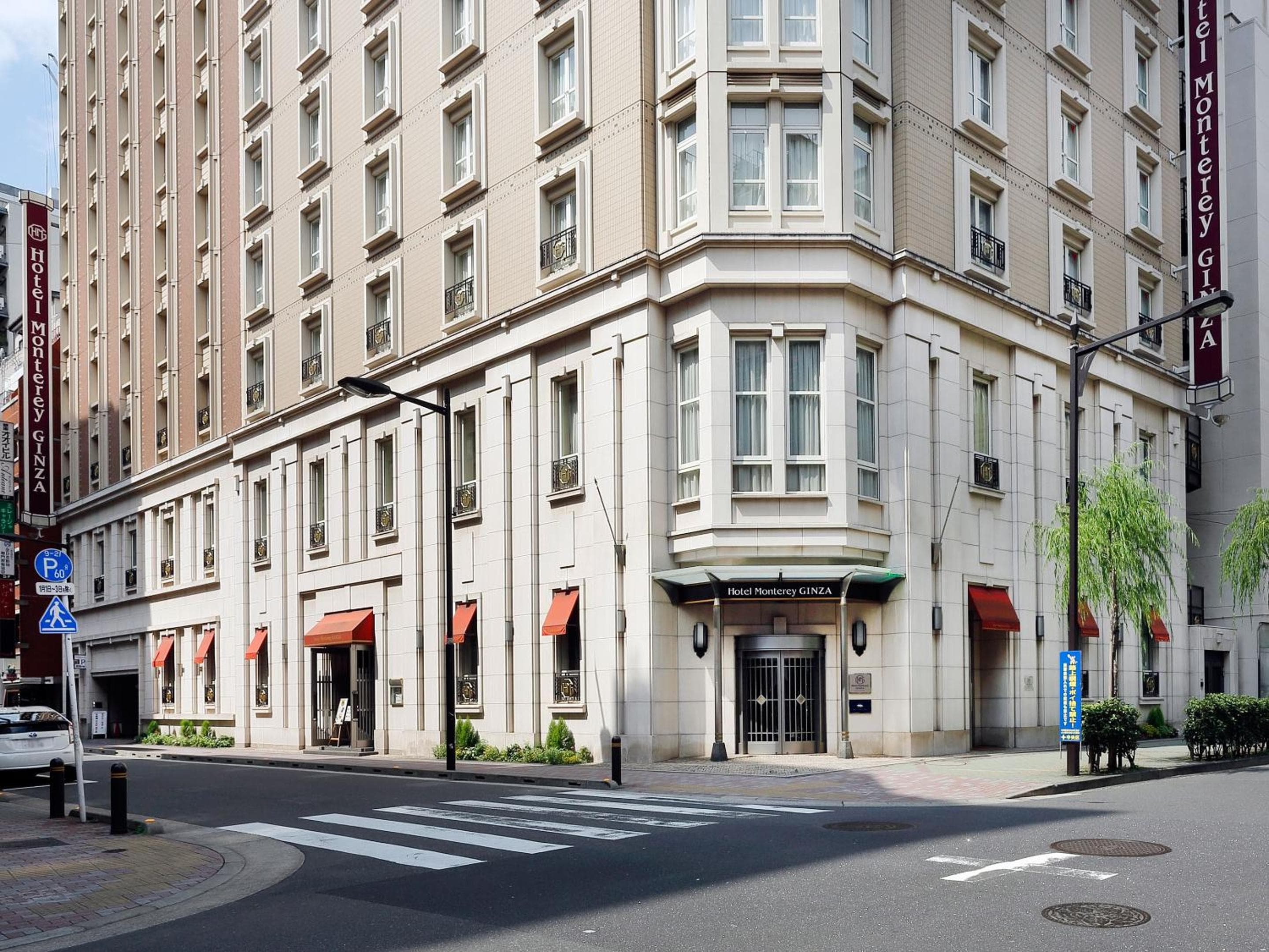 Hotel Monterey Ginza: building