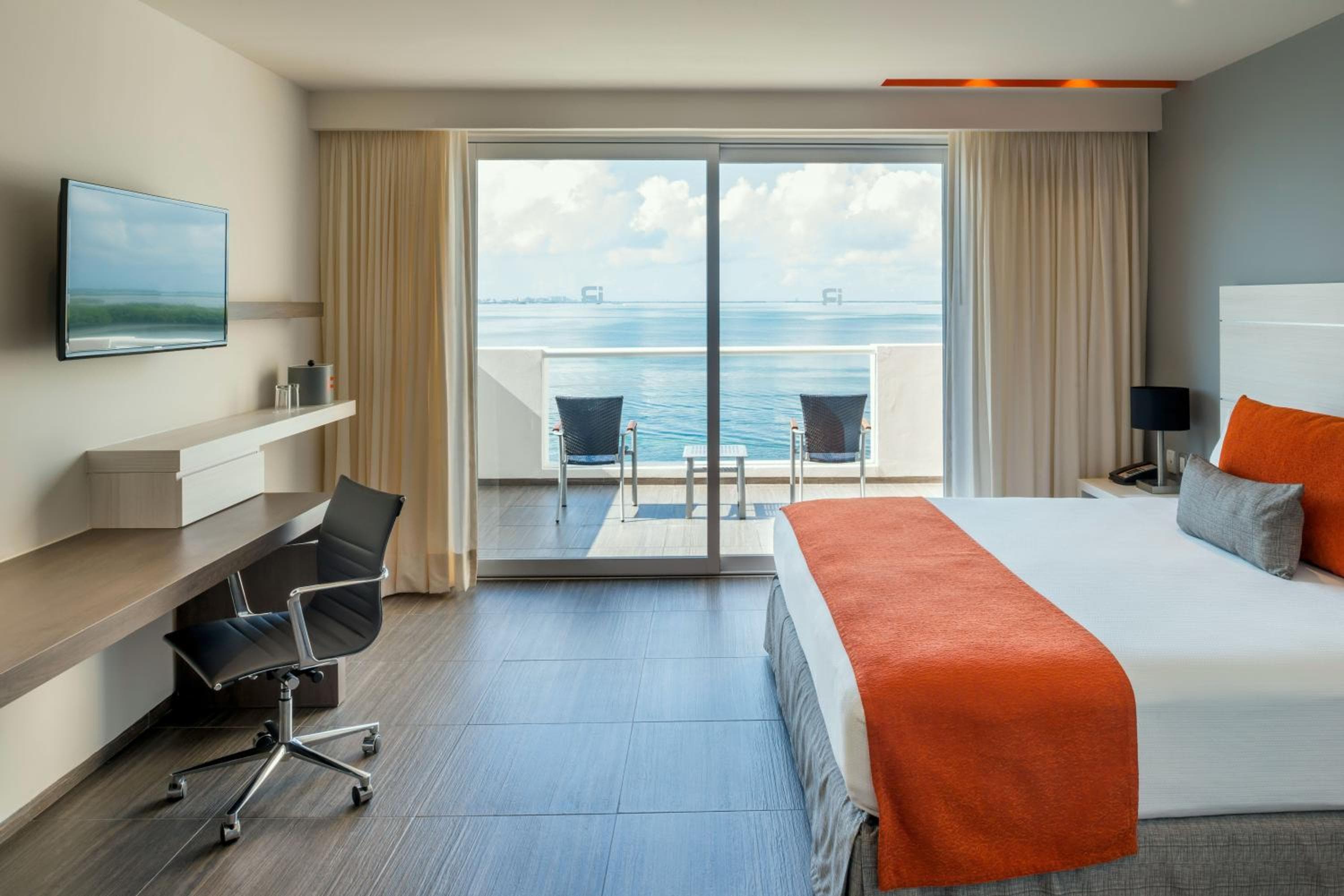 Real Inn Cancún