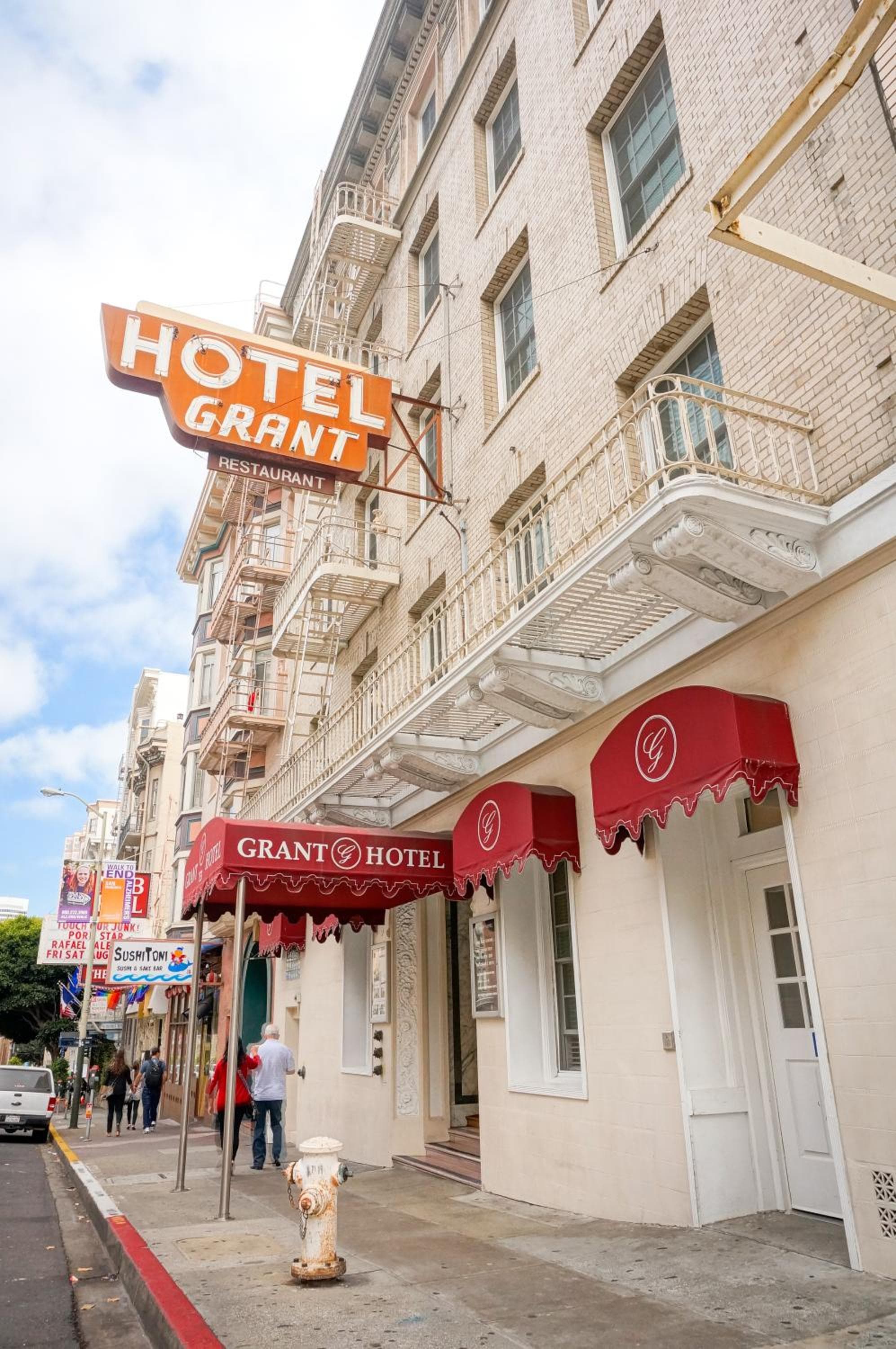 Grant Hotel: building