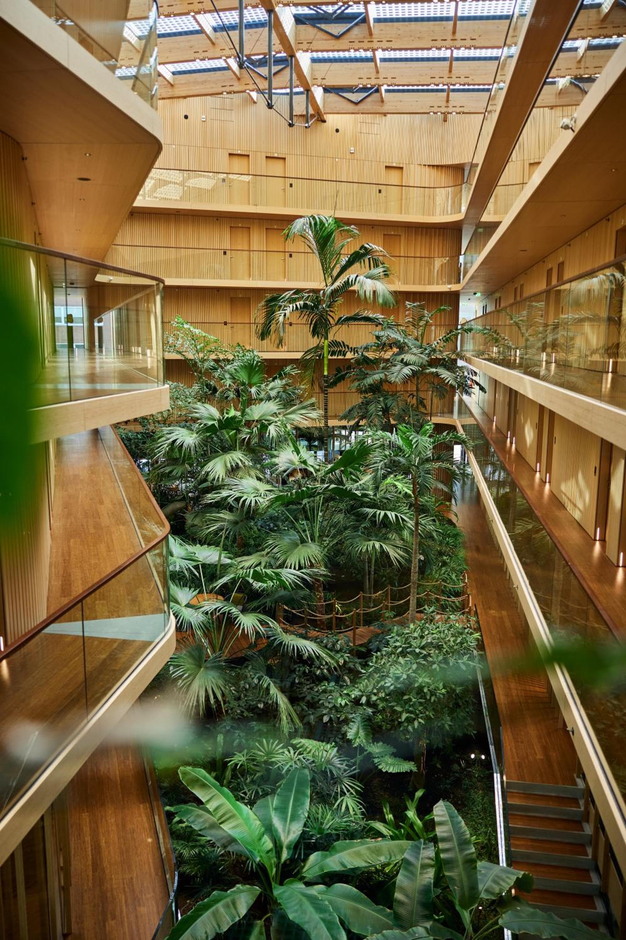 Hotel Jakarta Amsterdam: building