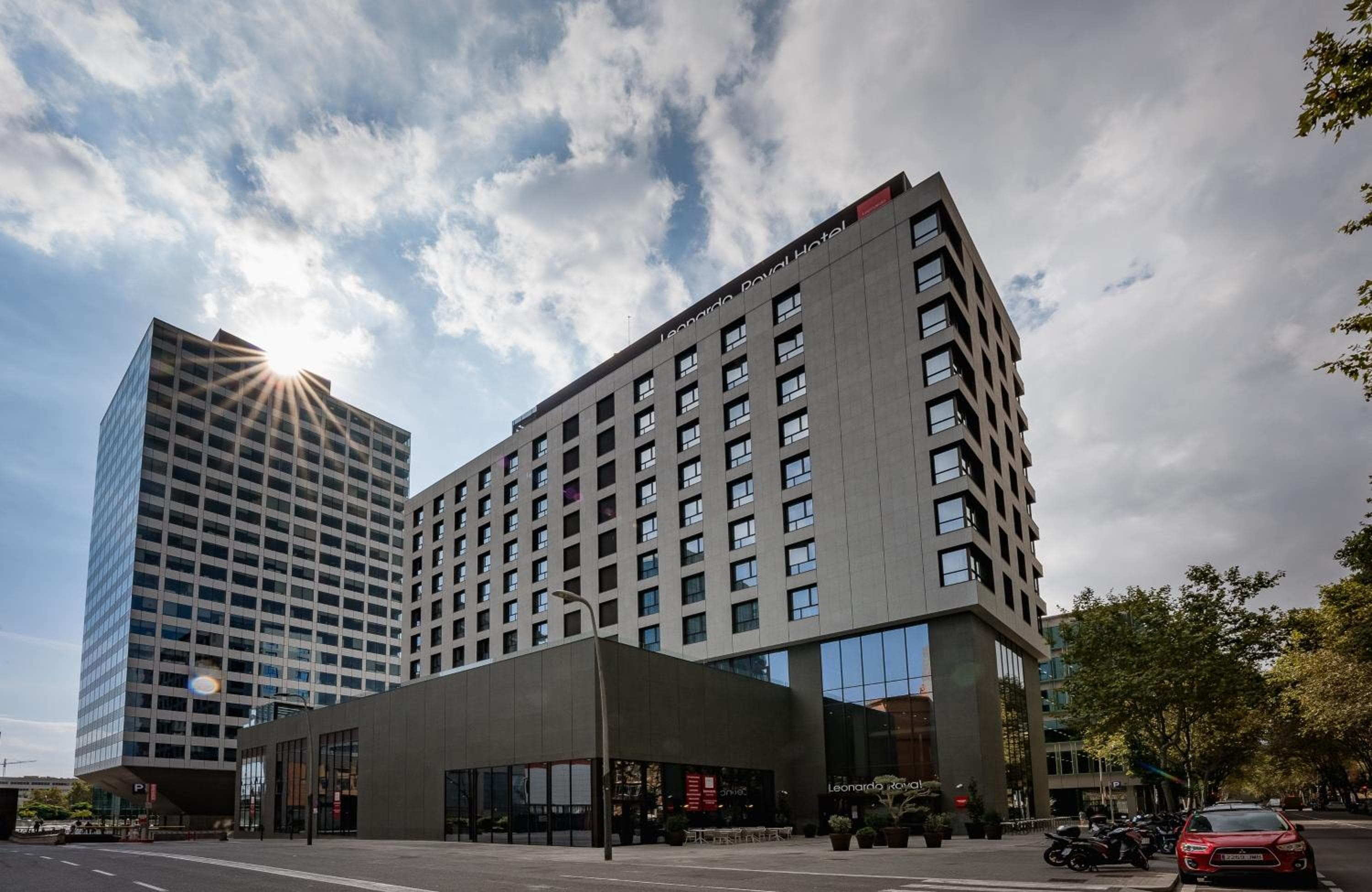 Leonardo Royal Hotel Barcelona Fira: building