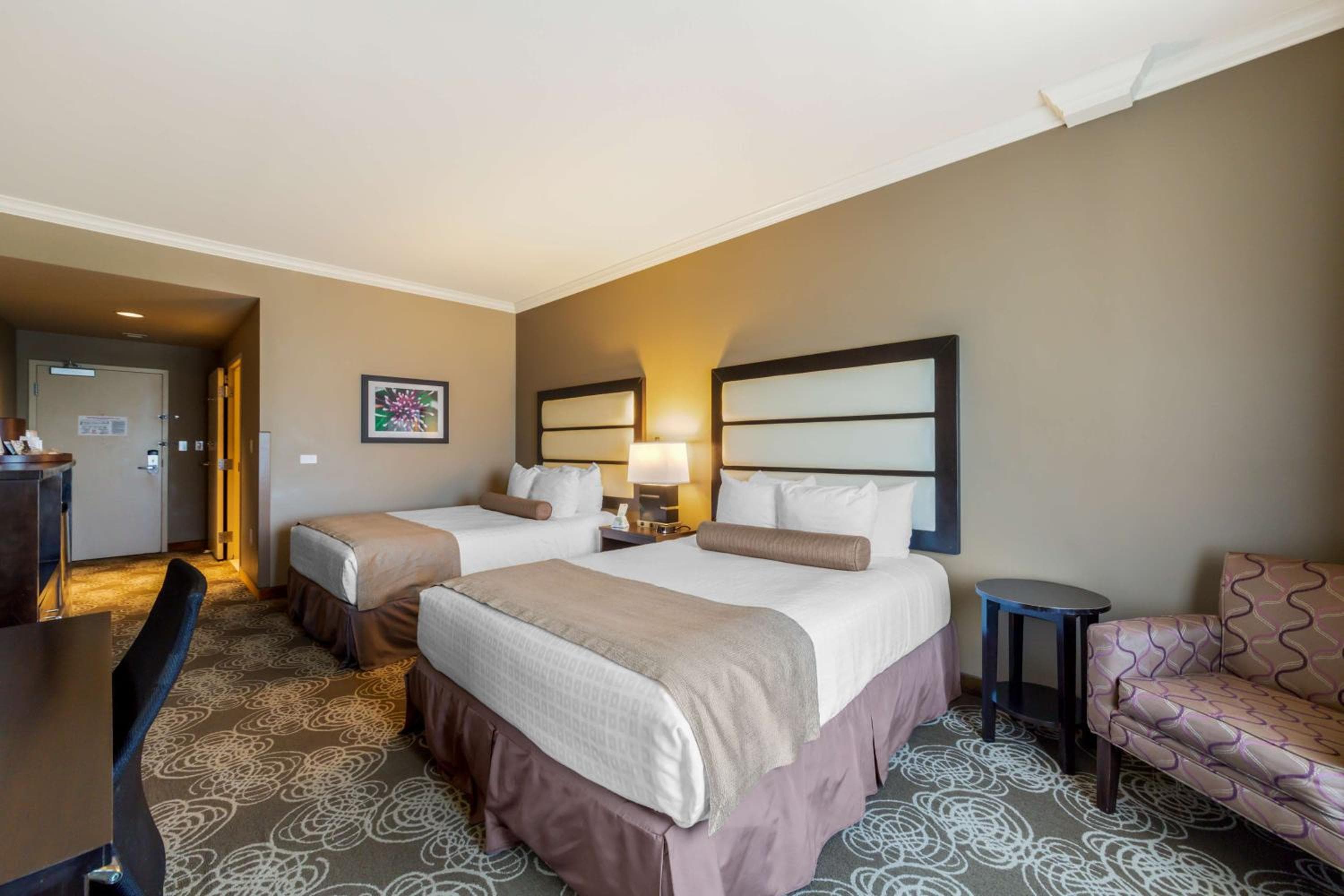 Best Western Plus Miami Airport North Hotel & Suites