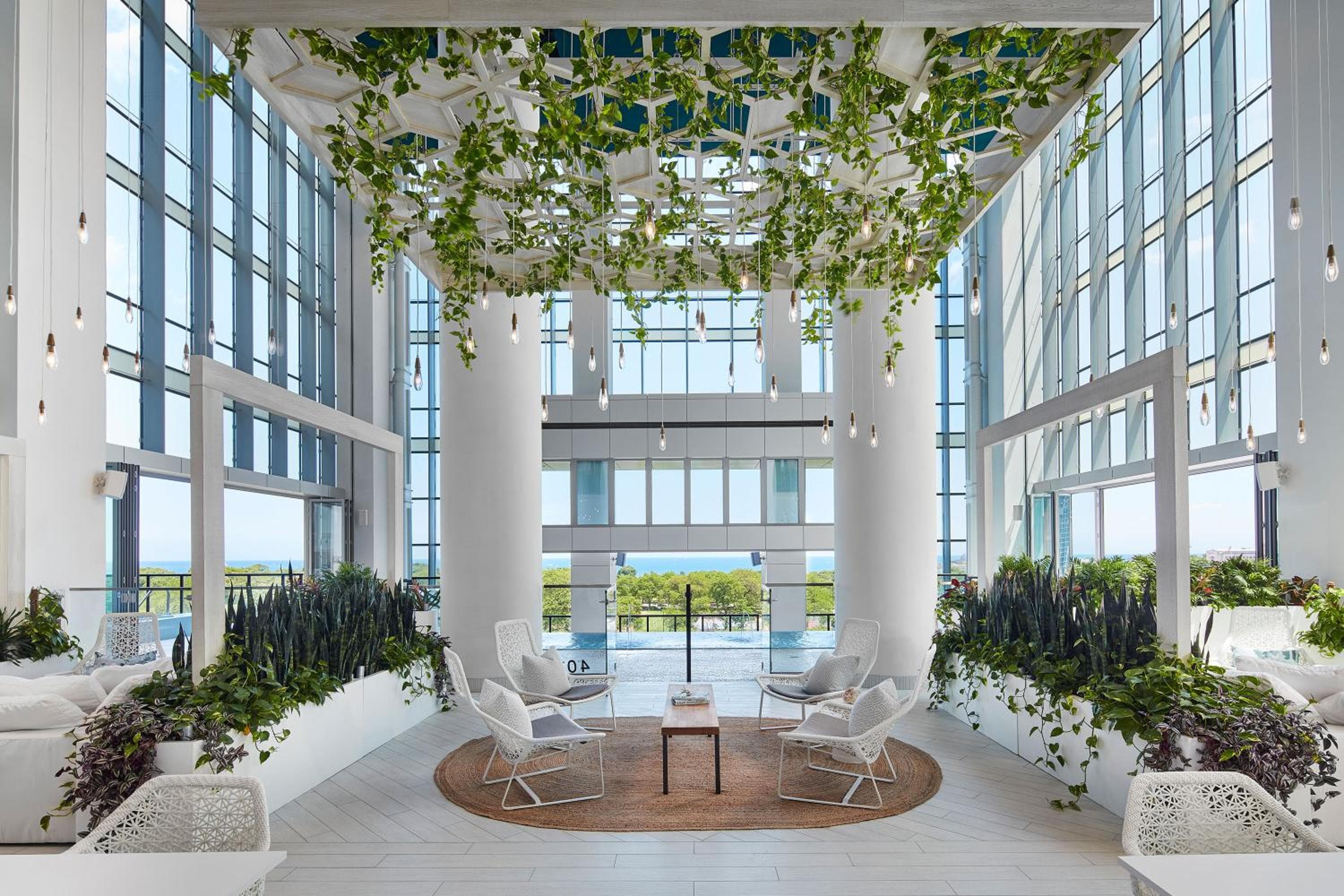 Sentral Michigan Avenue: lounge
