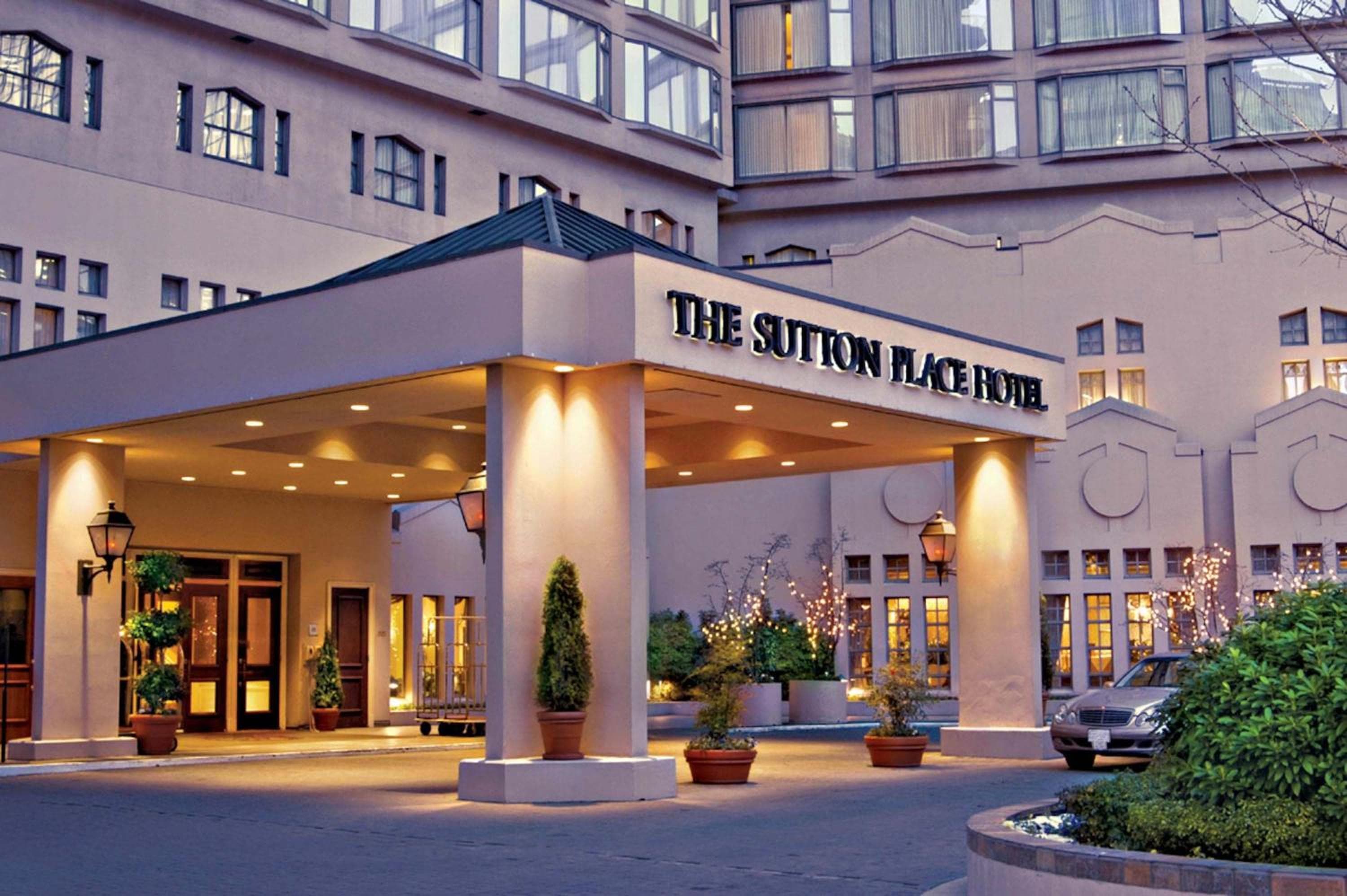 The Sutton Place Hotel Vancouver: building