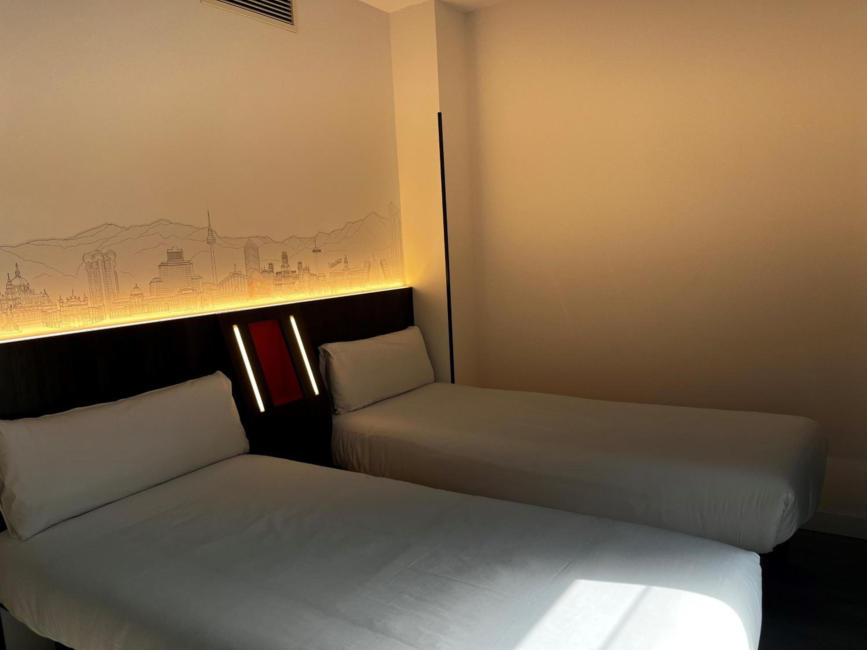 Four Points Flex by Sheraton Madrid Atocha