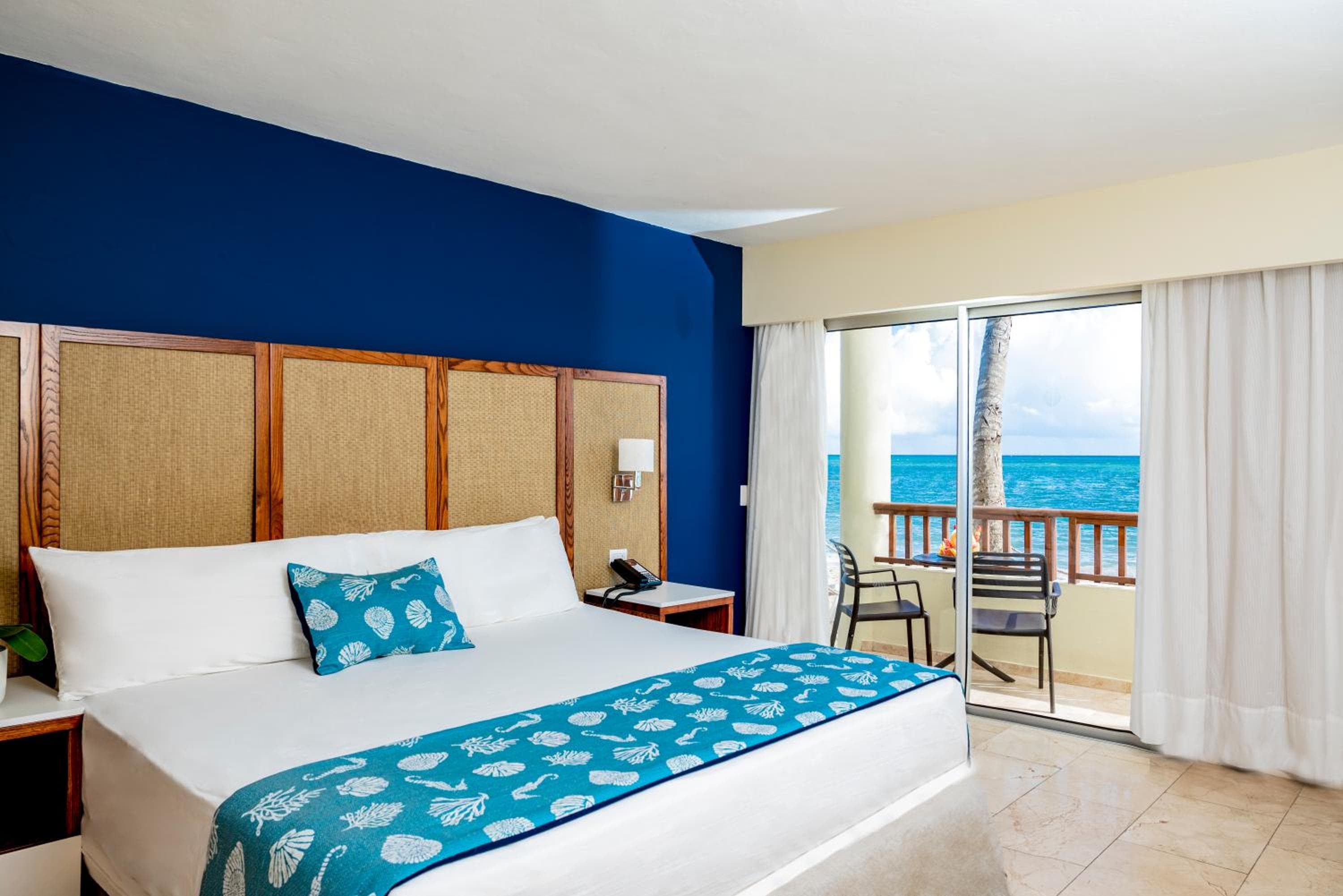 Impressive Premium Punta Cana - All Inclusive: hotel room