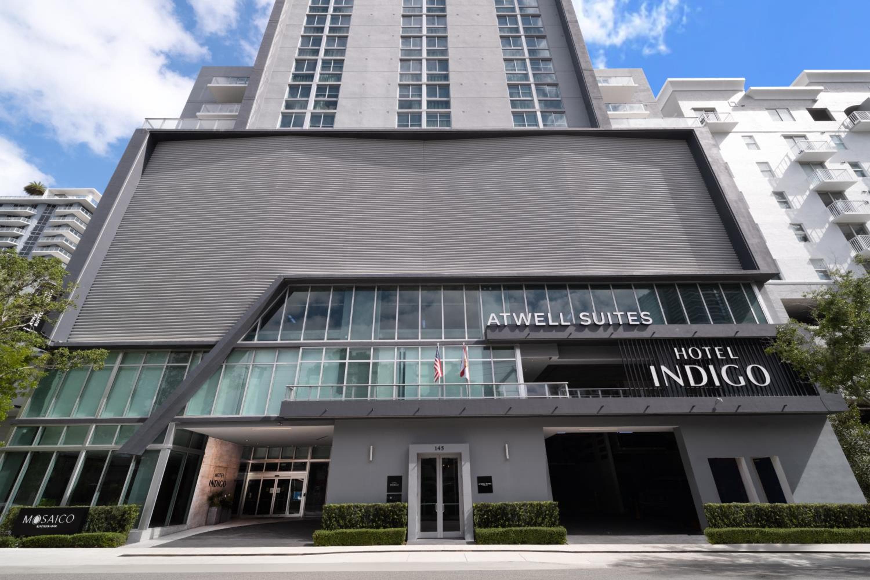 Atwell Suites Miami Brickell by IHG: building