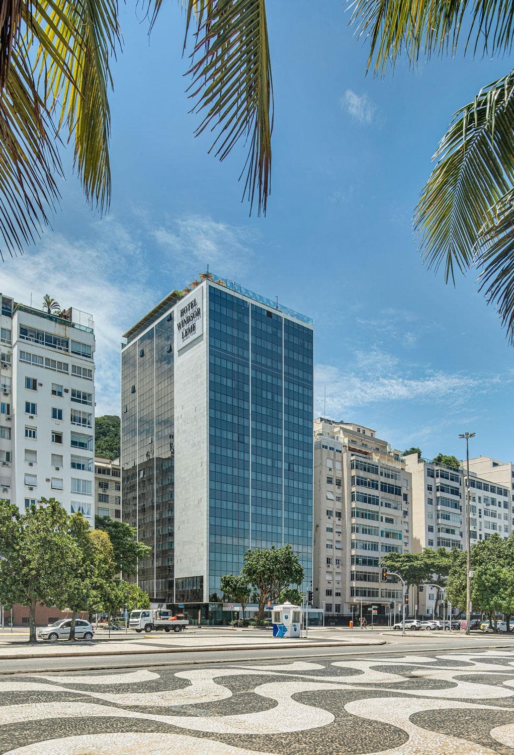 Windsor Leme Hotel: building