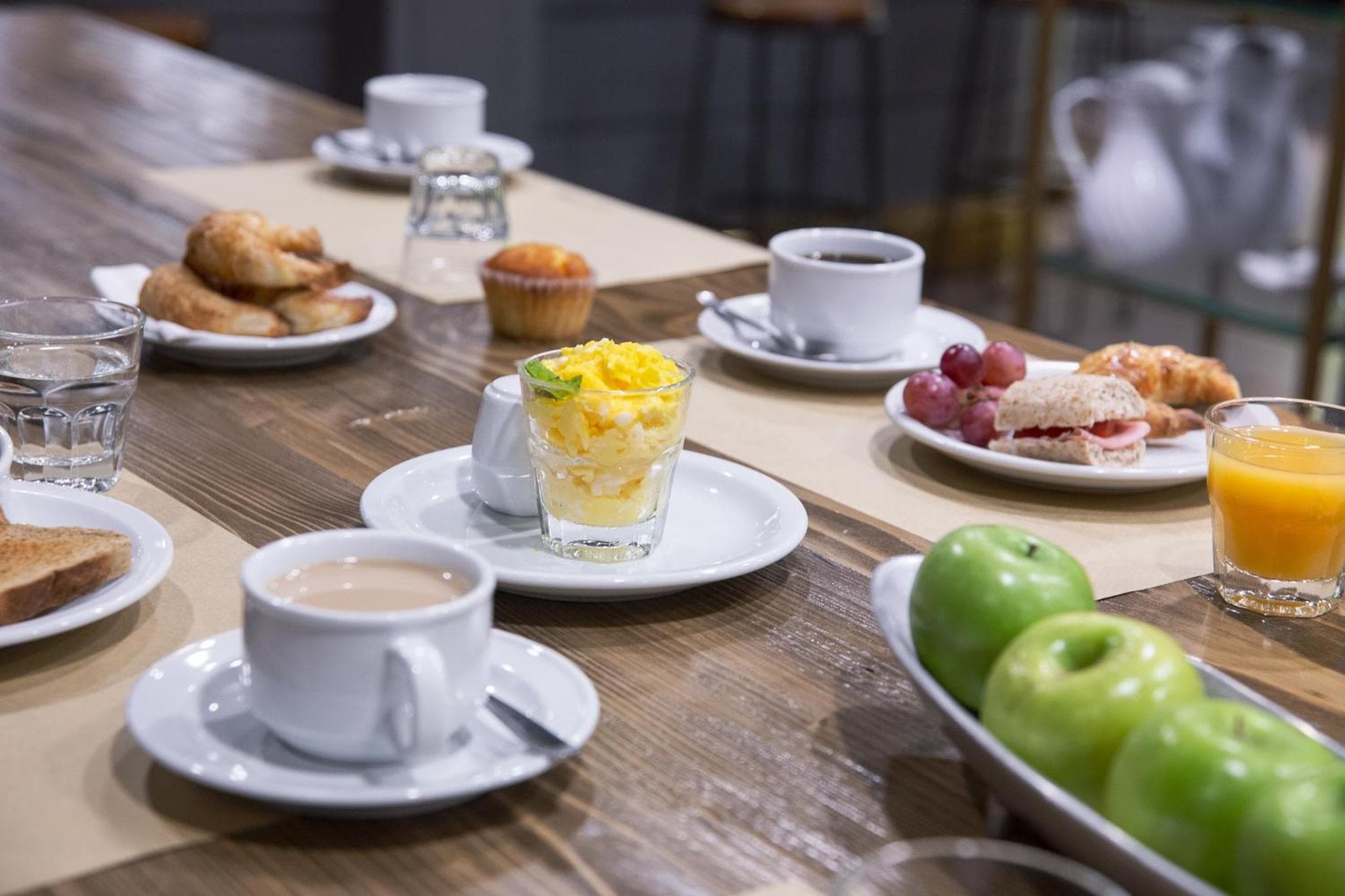 Carsson Hotel Downtown Buenos Aires: dining