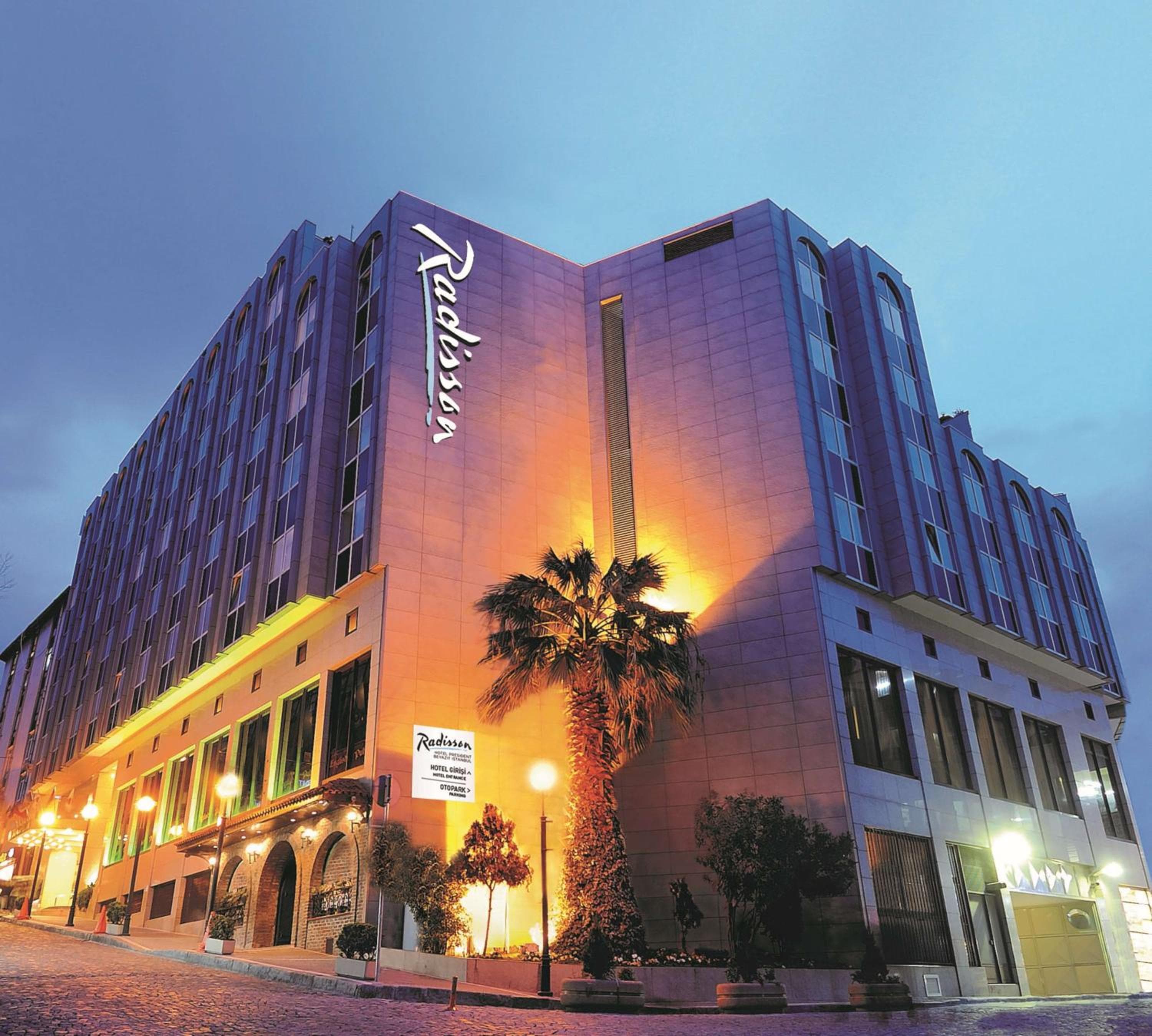 Radisson Hotel President Old Town Istanbul: building