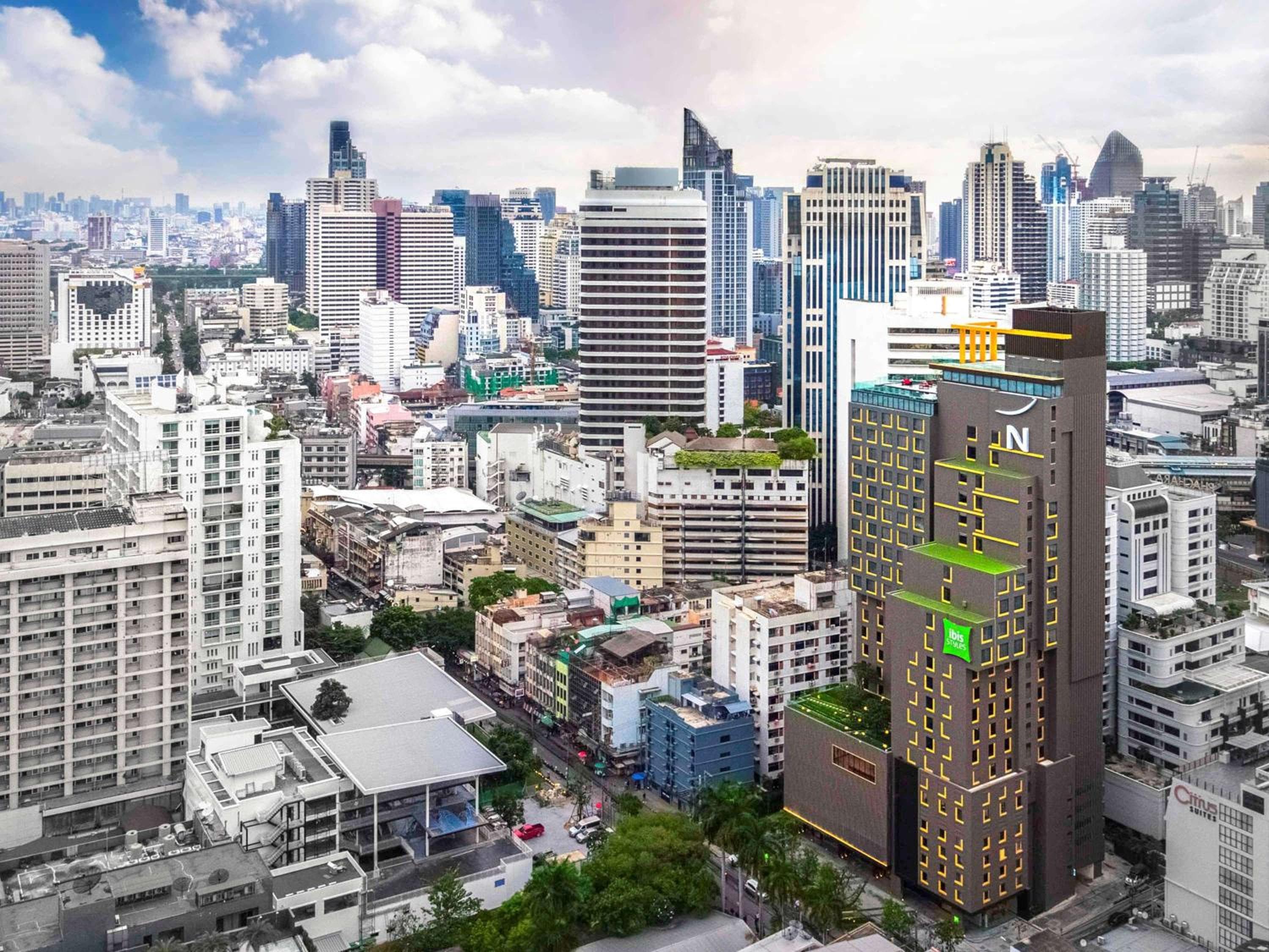 ibis Styles Bangkok Sukhumvit 4: building