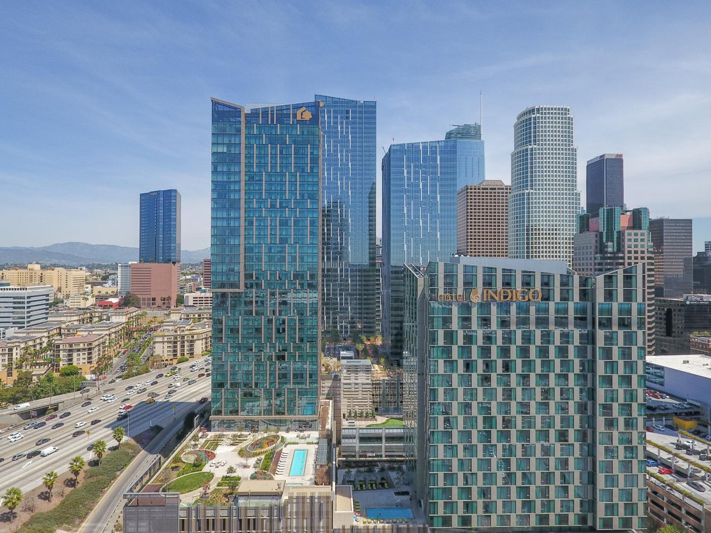 Hotel Indigo Los Angeles Downtown by IHG: building