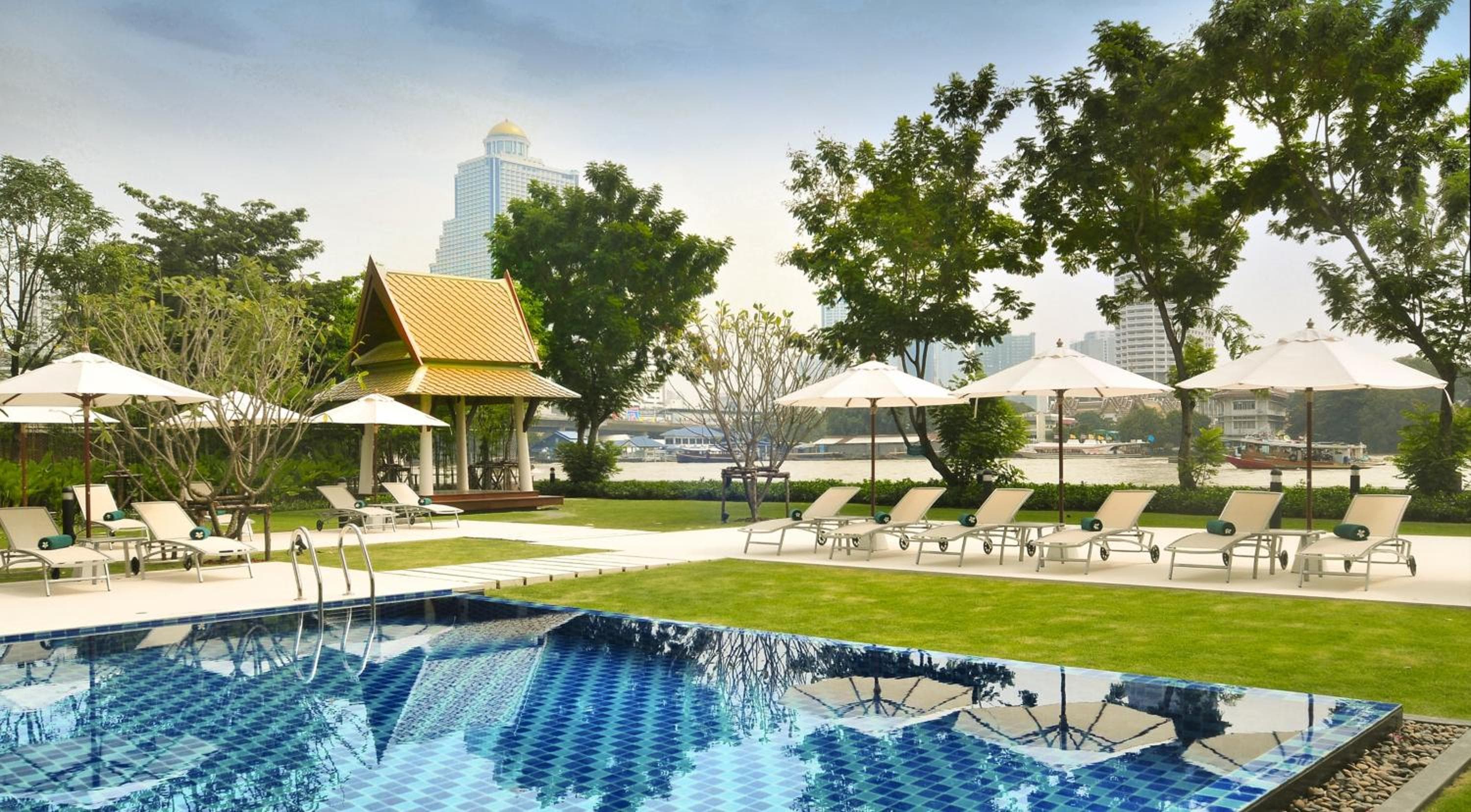 Ibis Bangkok Riverside