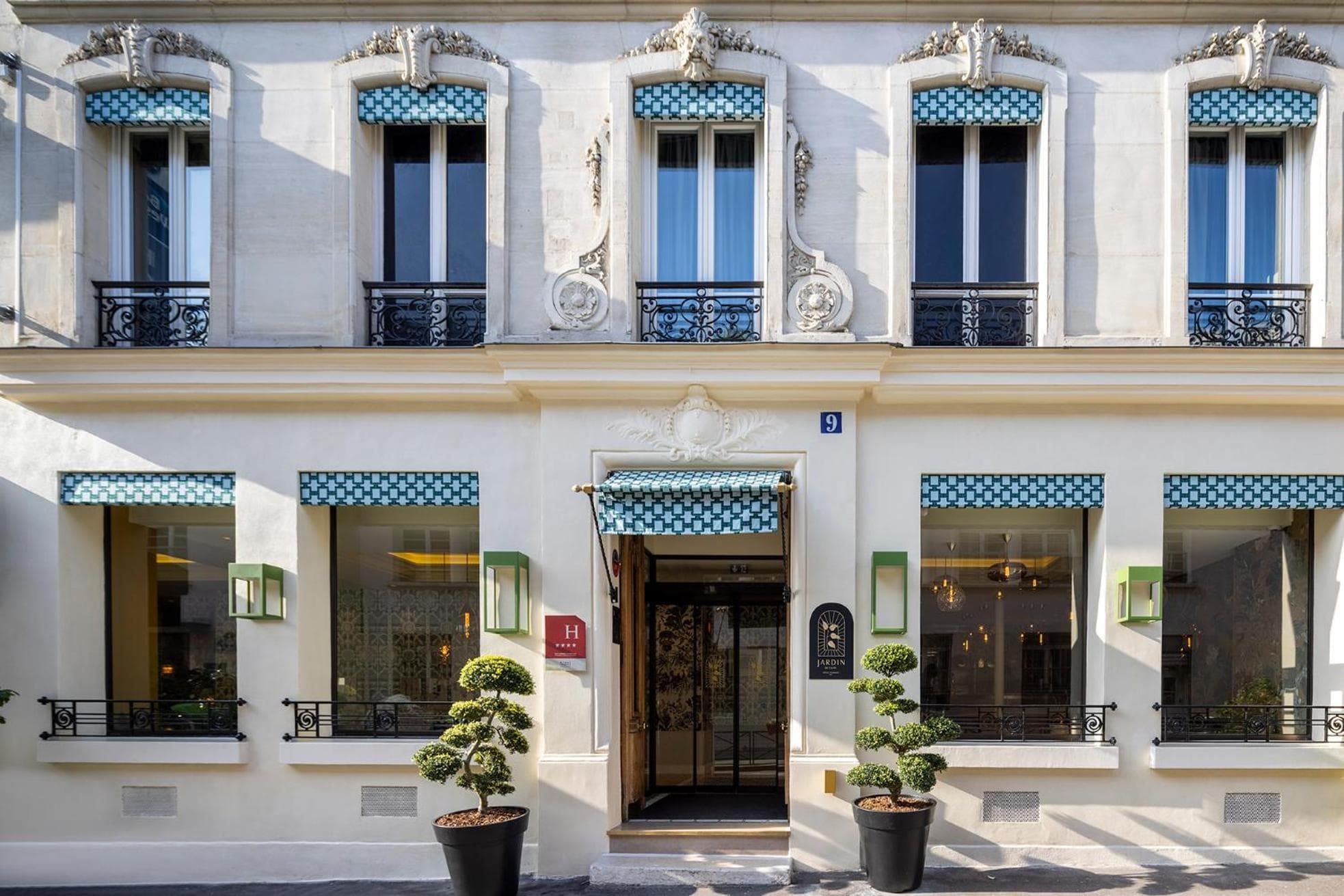 Hôtel Jardin de Cluny: building