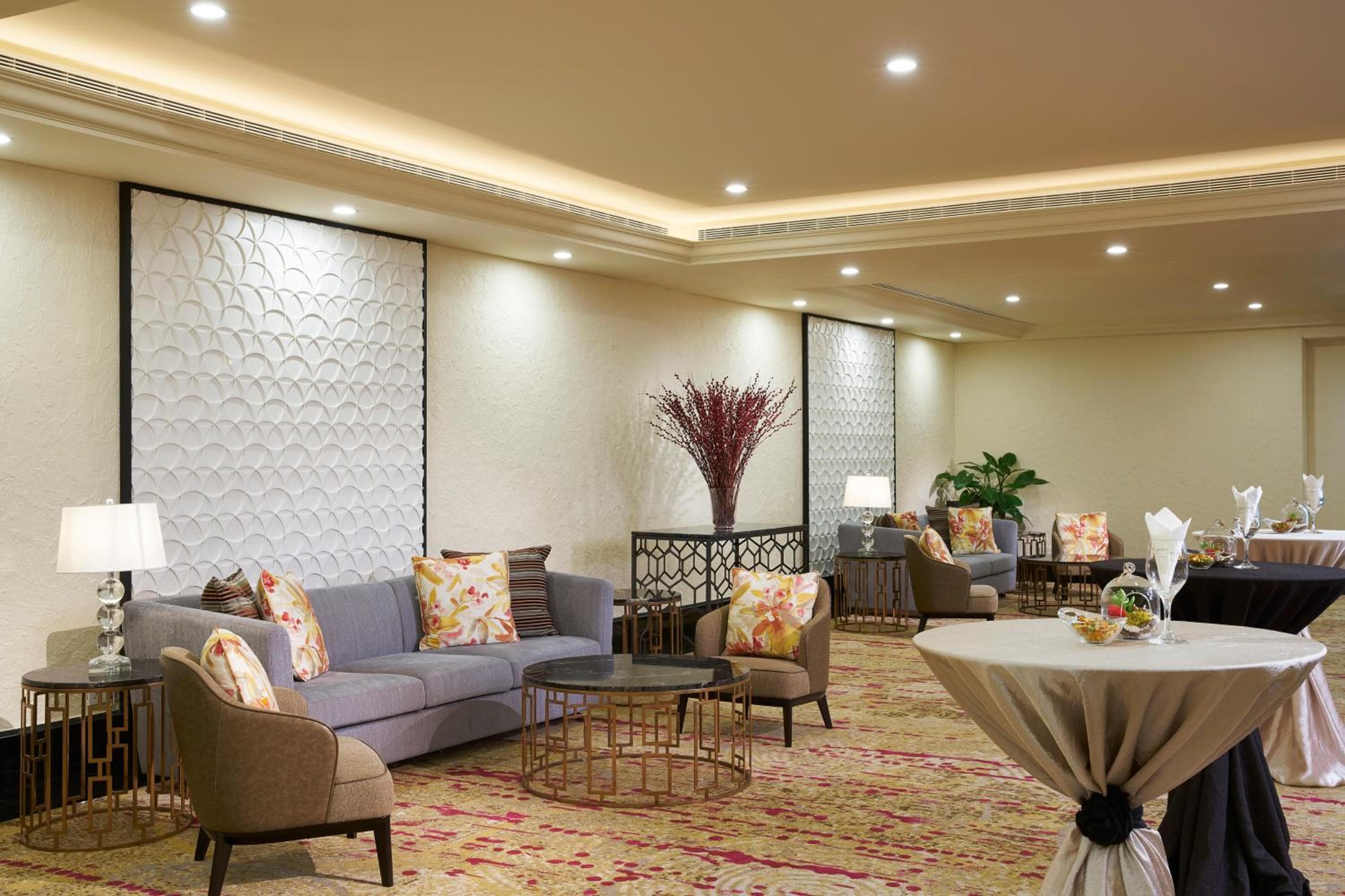 Orchard Rendezvous Hotel by Far East Hospitality