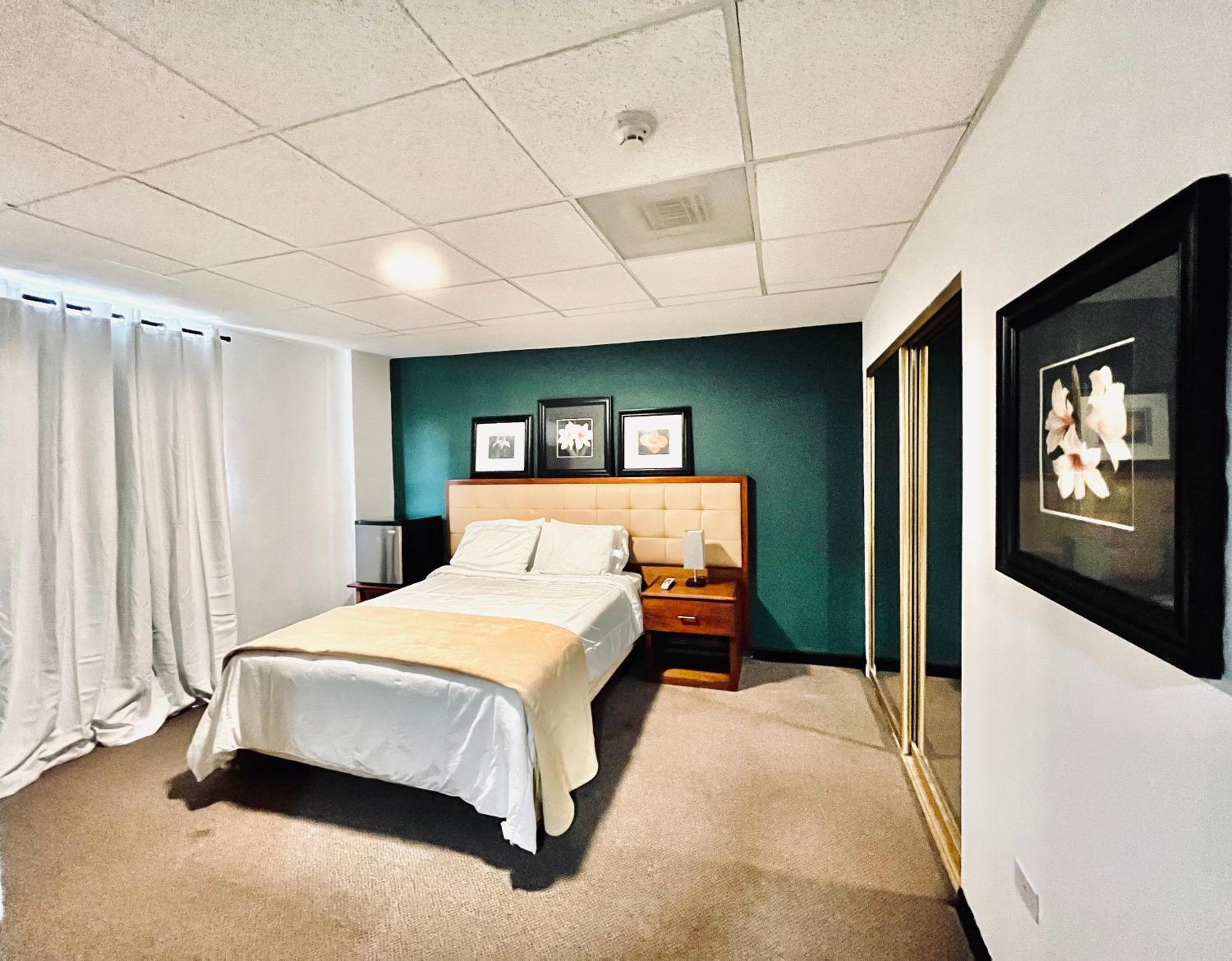 SJ SUITES HOTEL