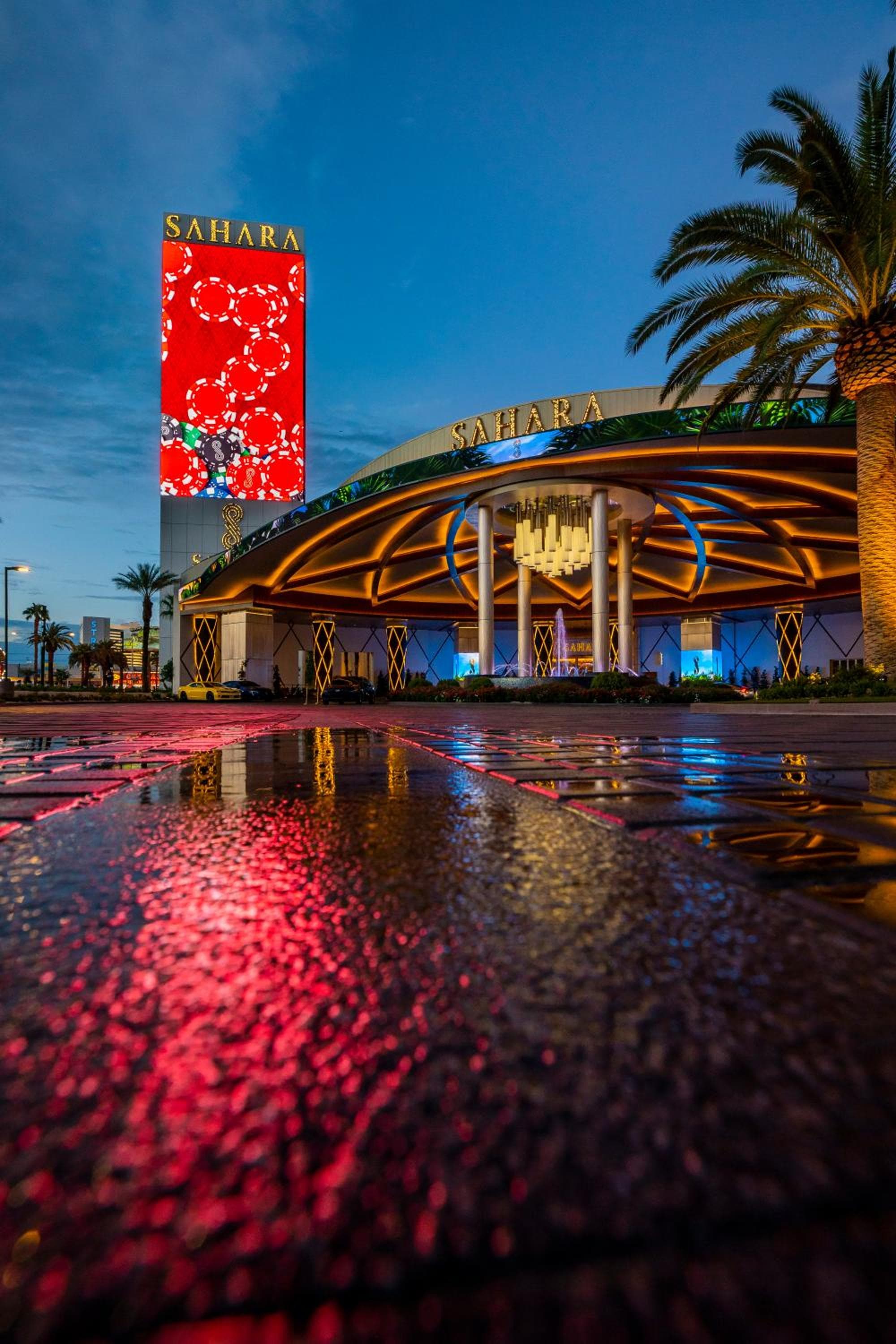 SAHARA Las Vegas: building