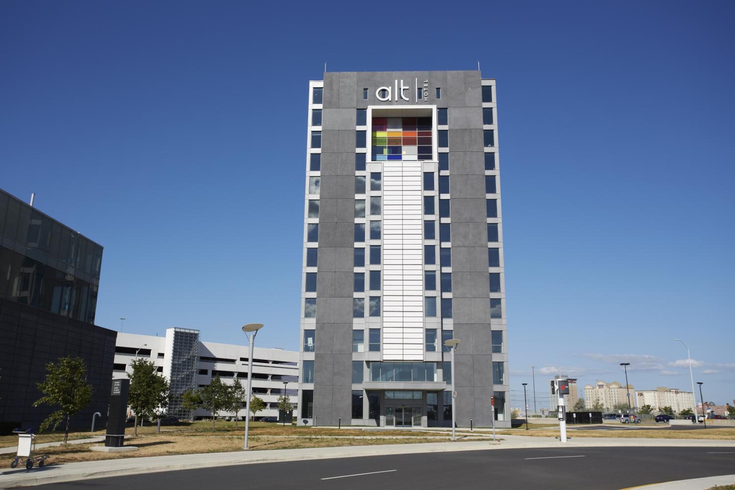 Alt Hotel Toronto Airport