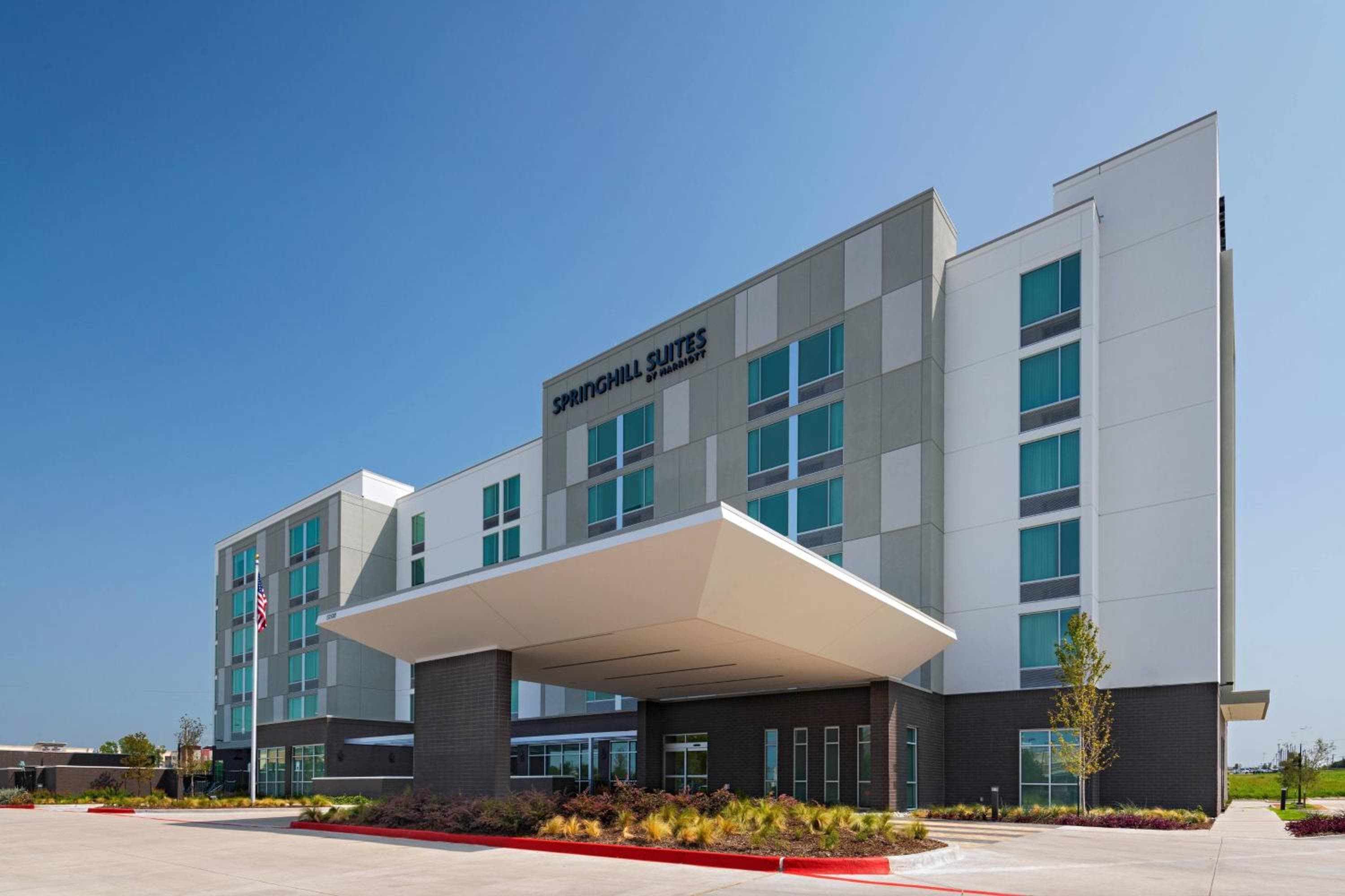 SpringHill Suites by Marriott Dallas Richardson/University Area: building