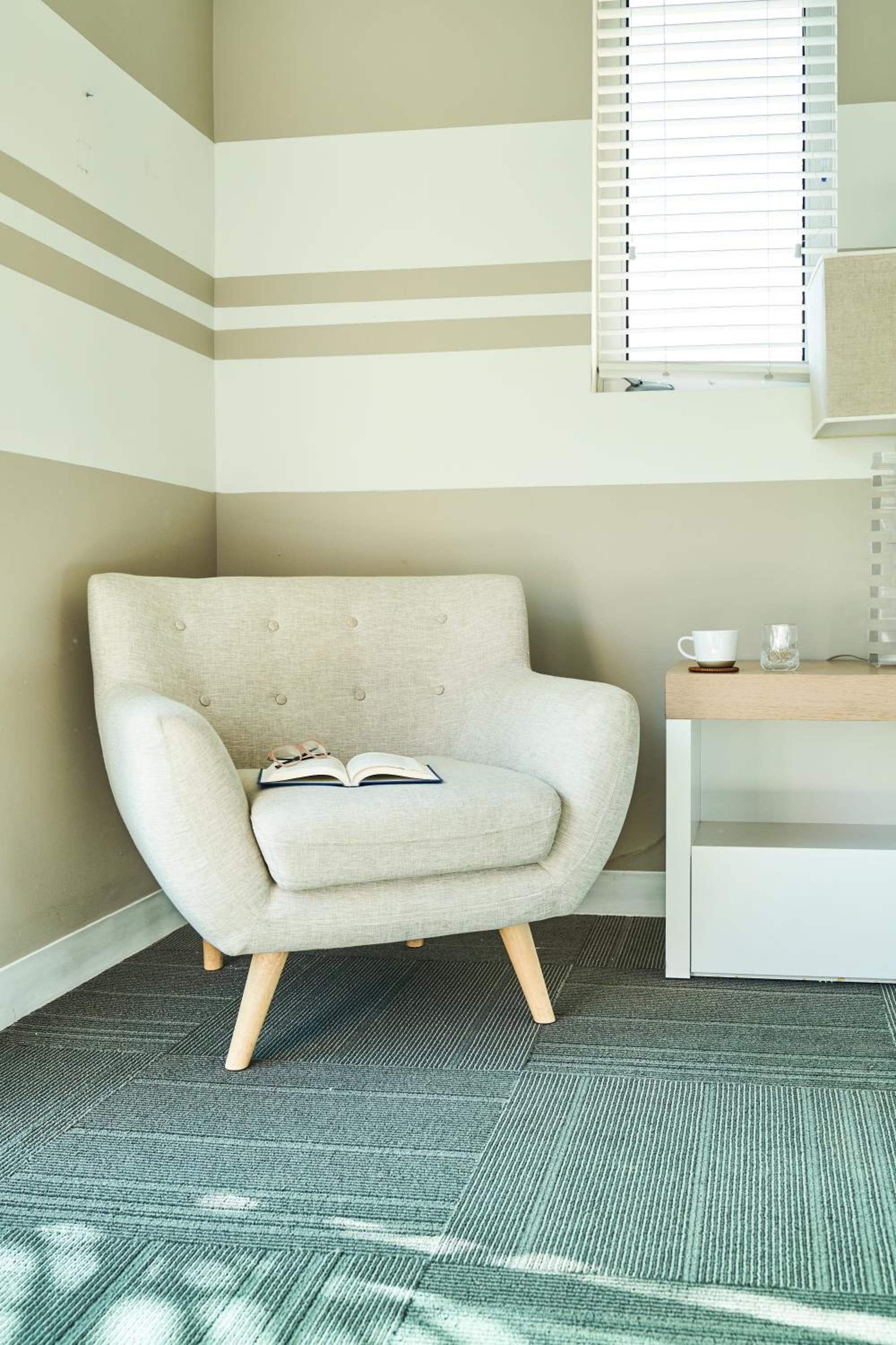 The Local House: hotel room