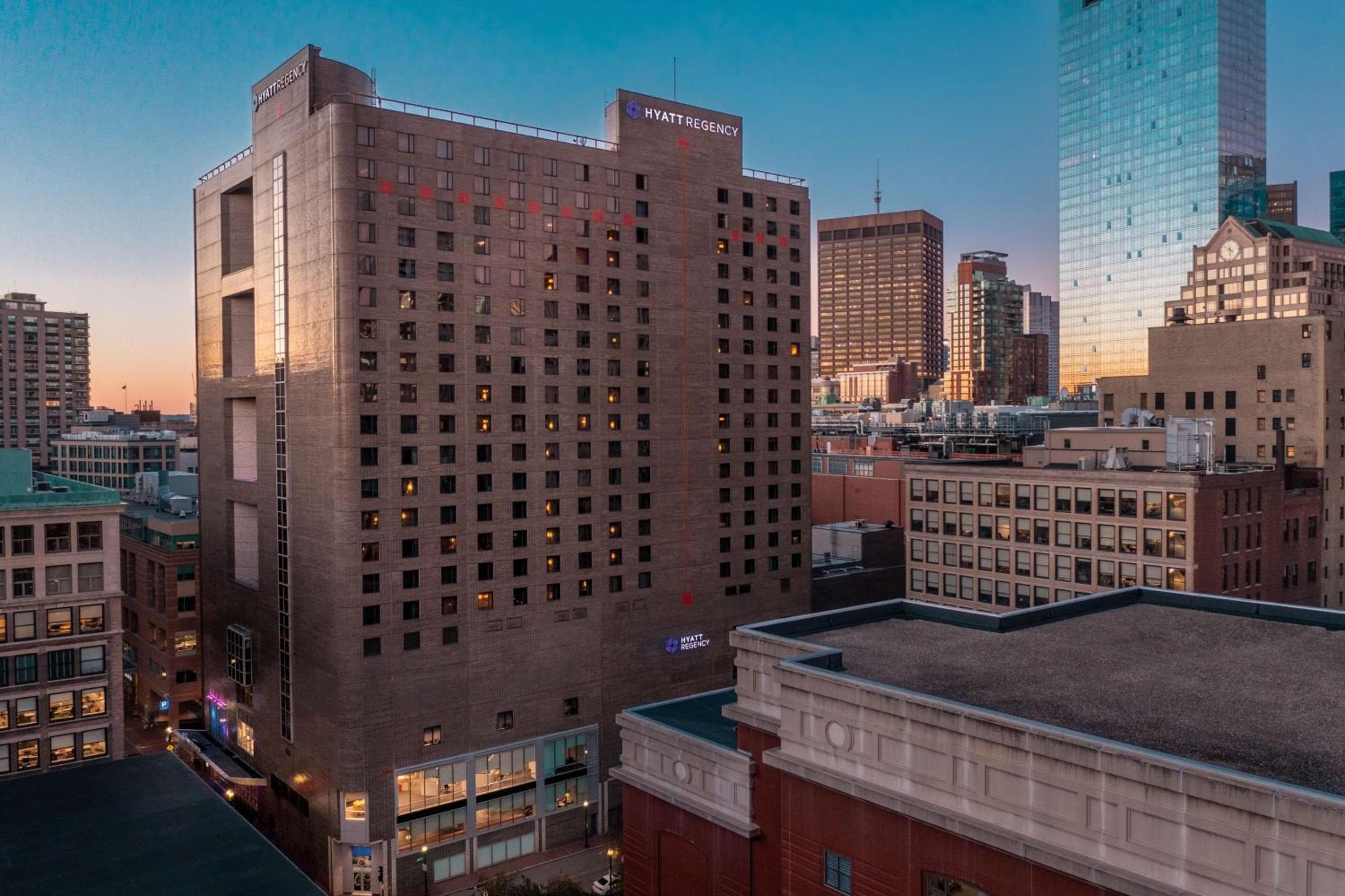 Hyatt Regency Boston: building